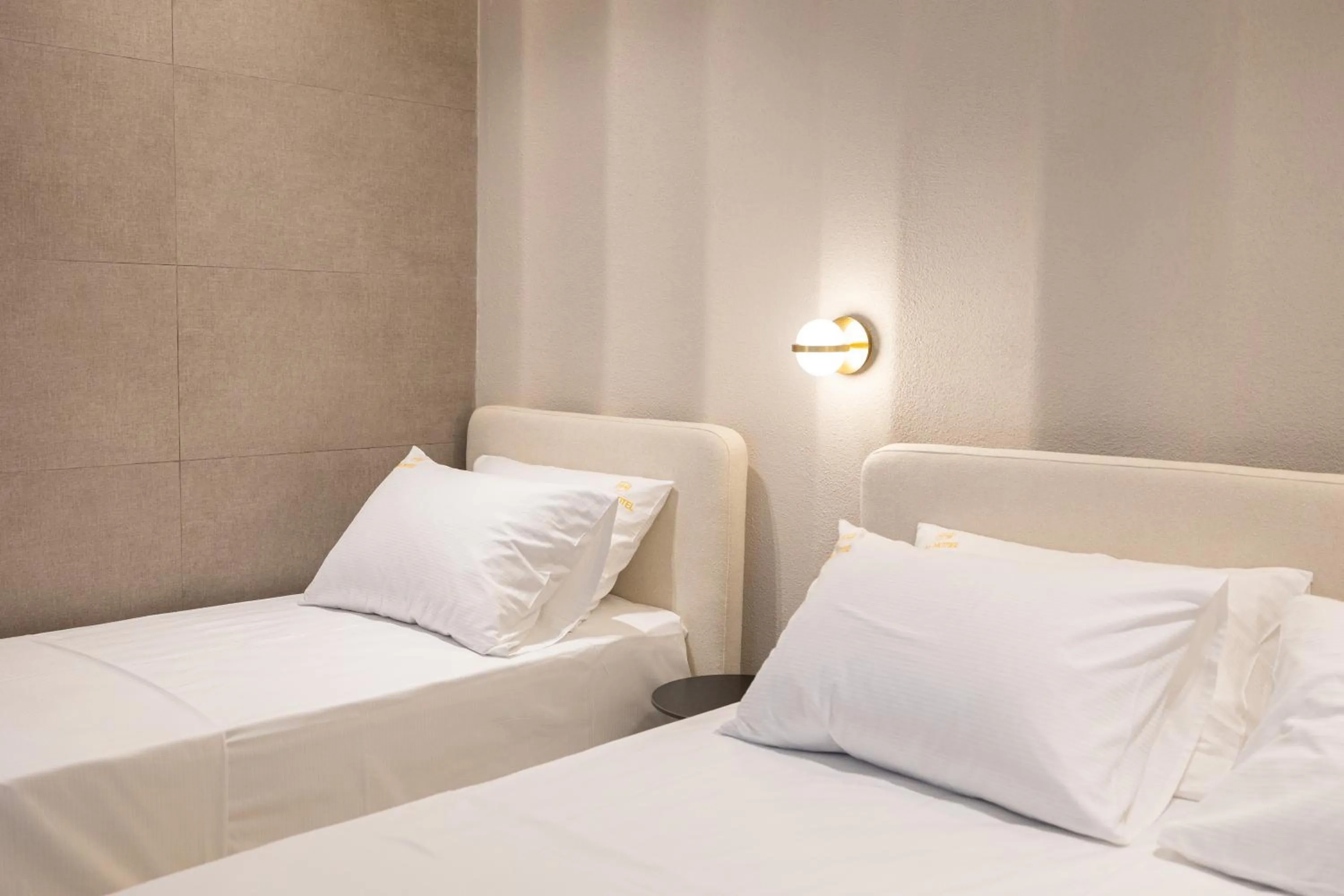 Bedroom, Bed in Hotel Beke