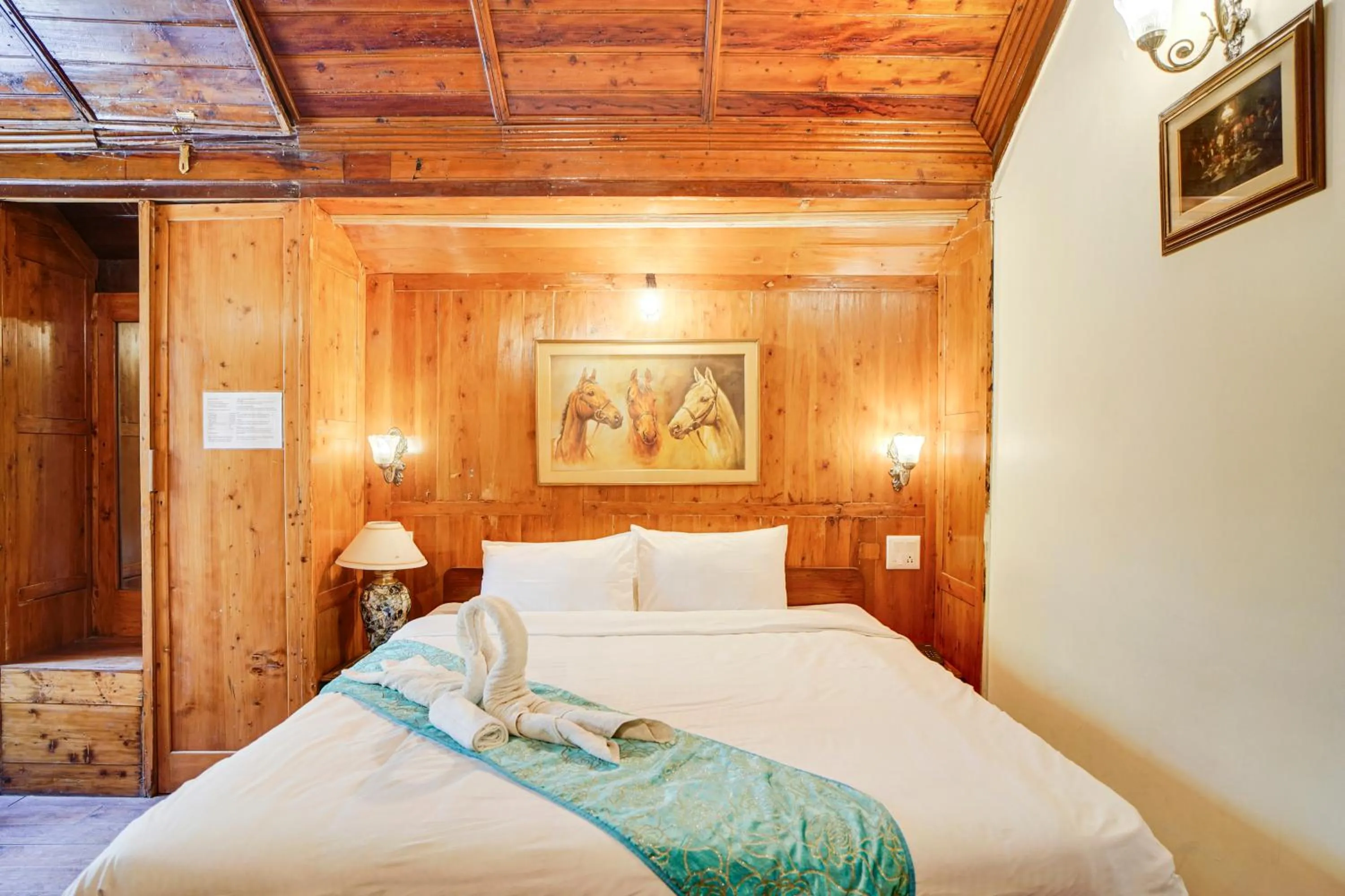 Bed in Shimla British Resort