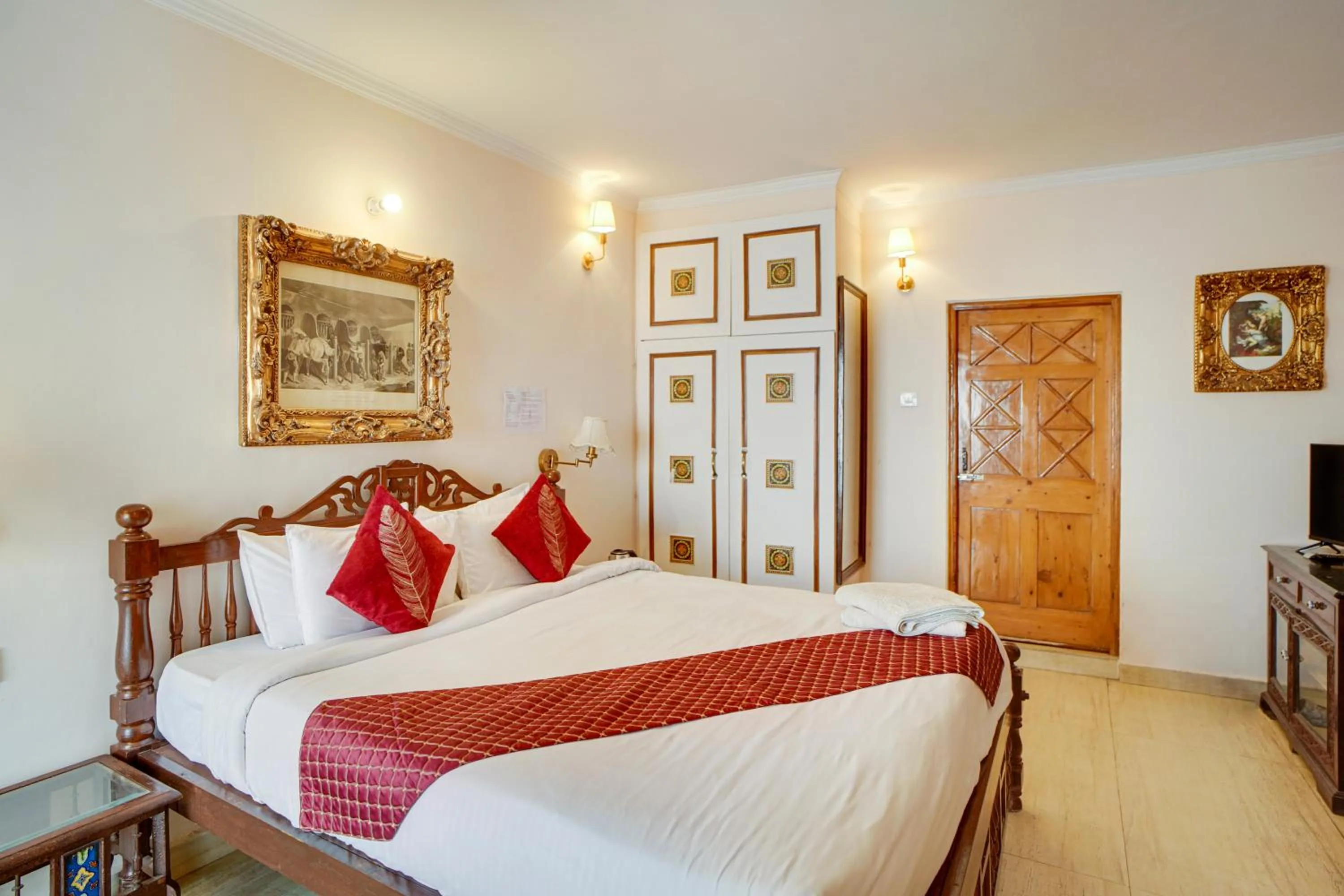 Bed in Shimla British Resort