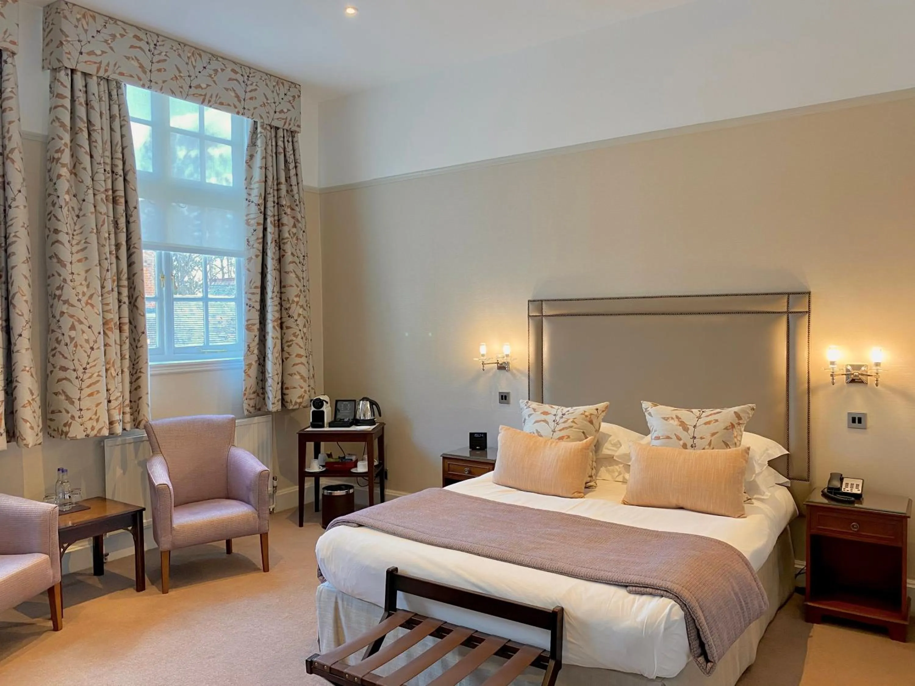 Bedroom, Bed in Tylney Hall Hotel
