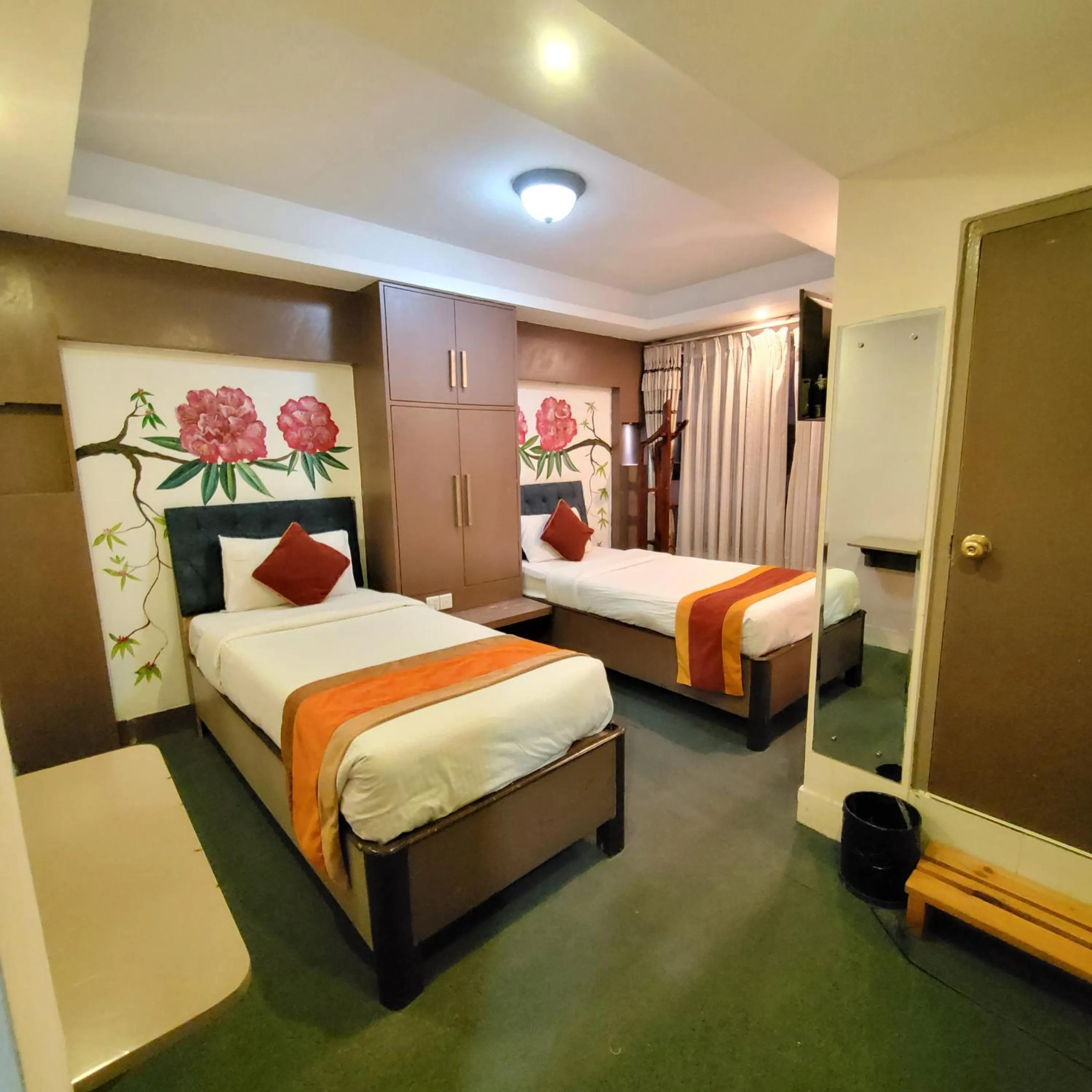 Guests, Bed in Hotel Kathmandu square