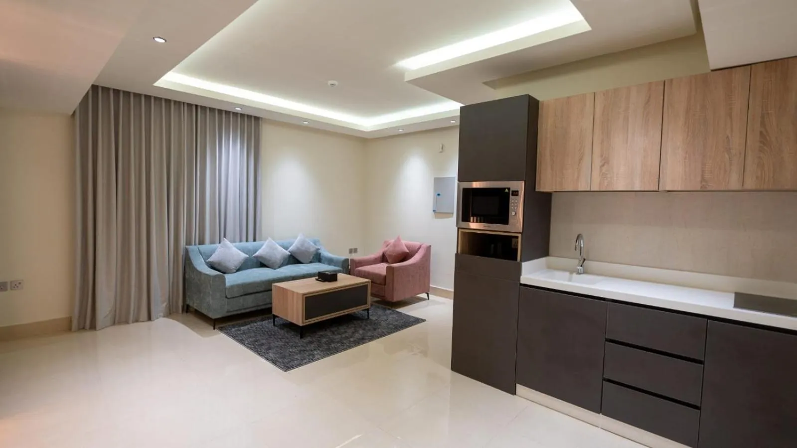 Kitchen or kitchenette in Maskan Alolya Serviced Apartment