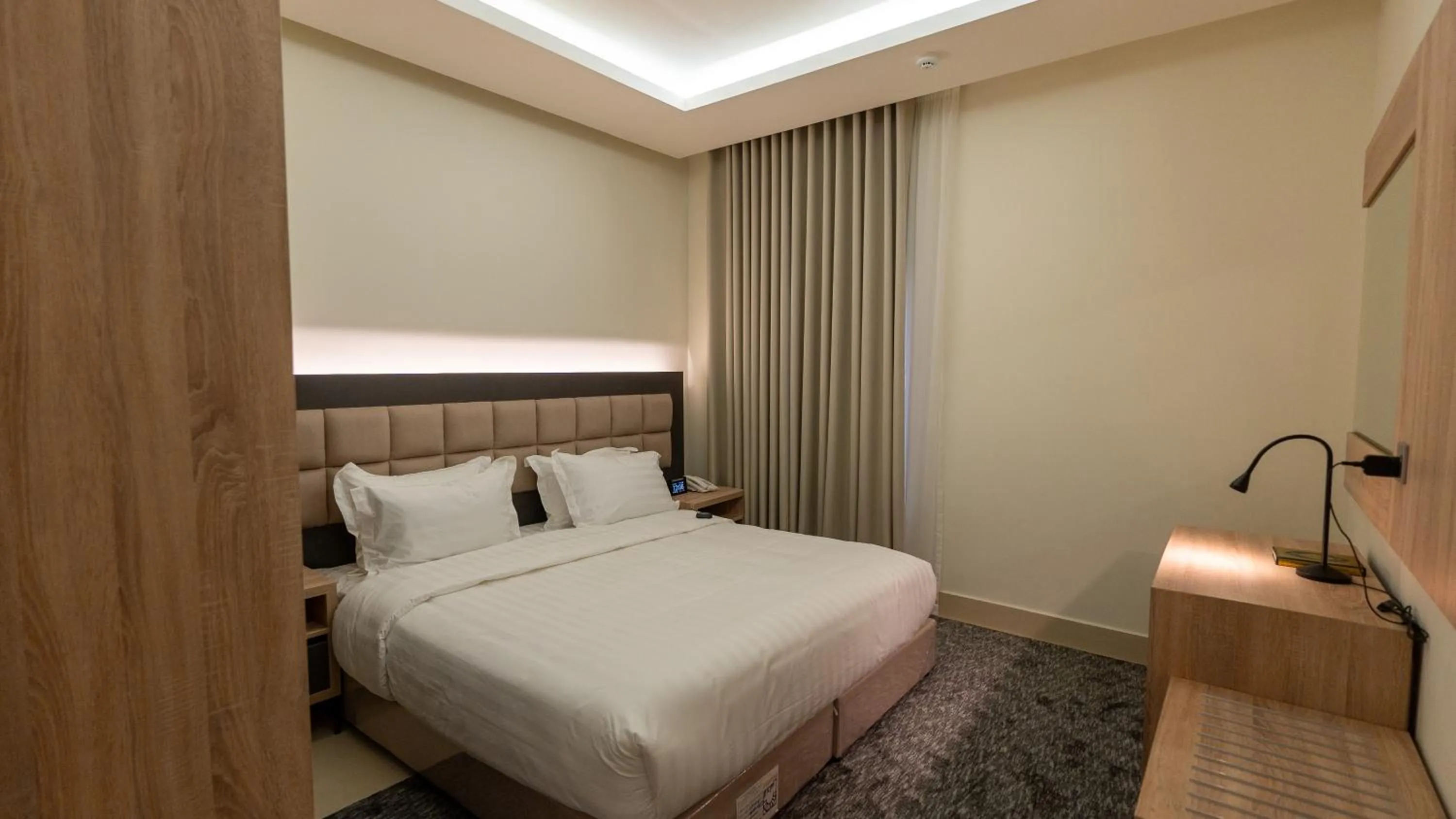 Bedroom, Bed in Maskan Alolya Serviced Apartment