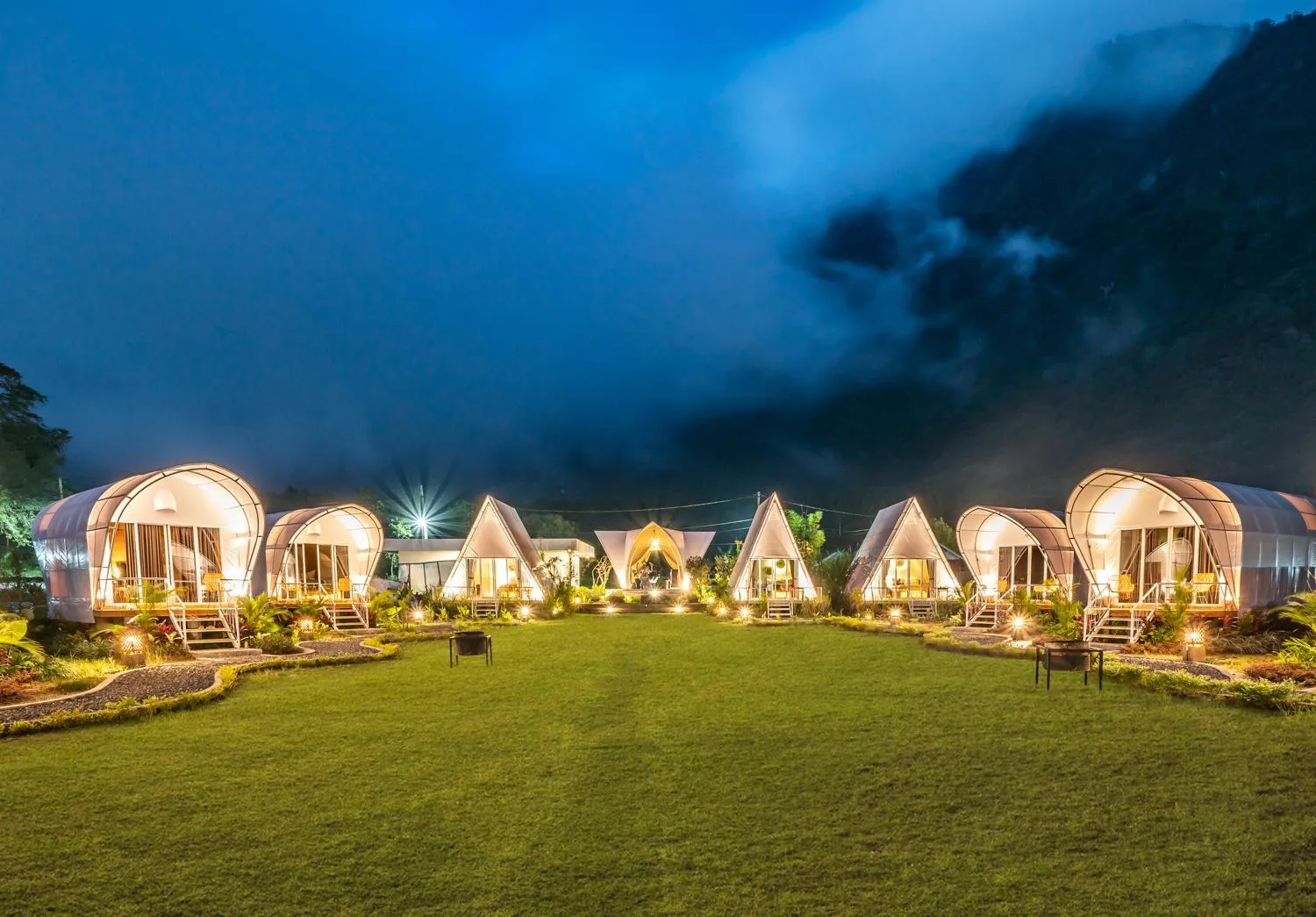 Night in The Dewi Bedugul