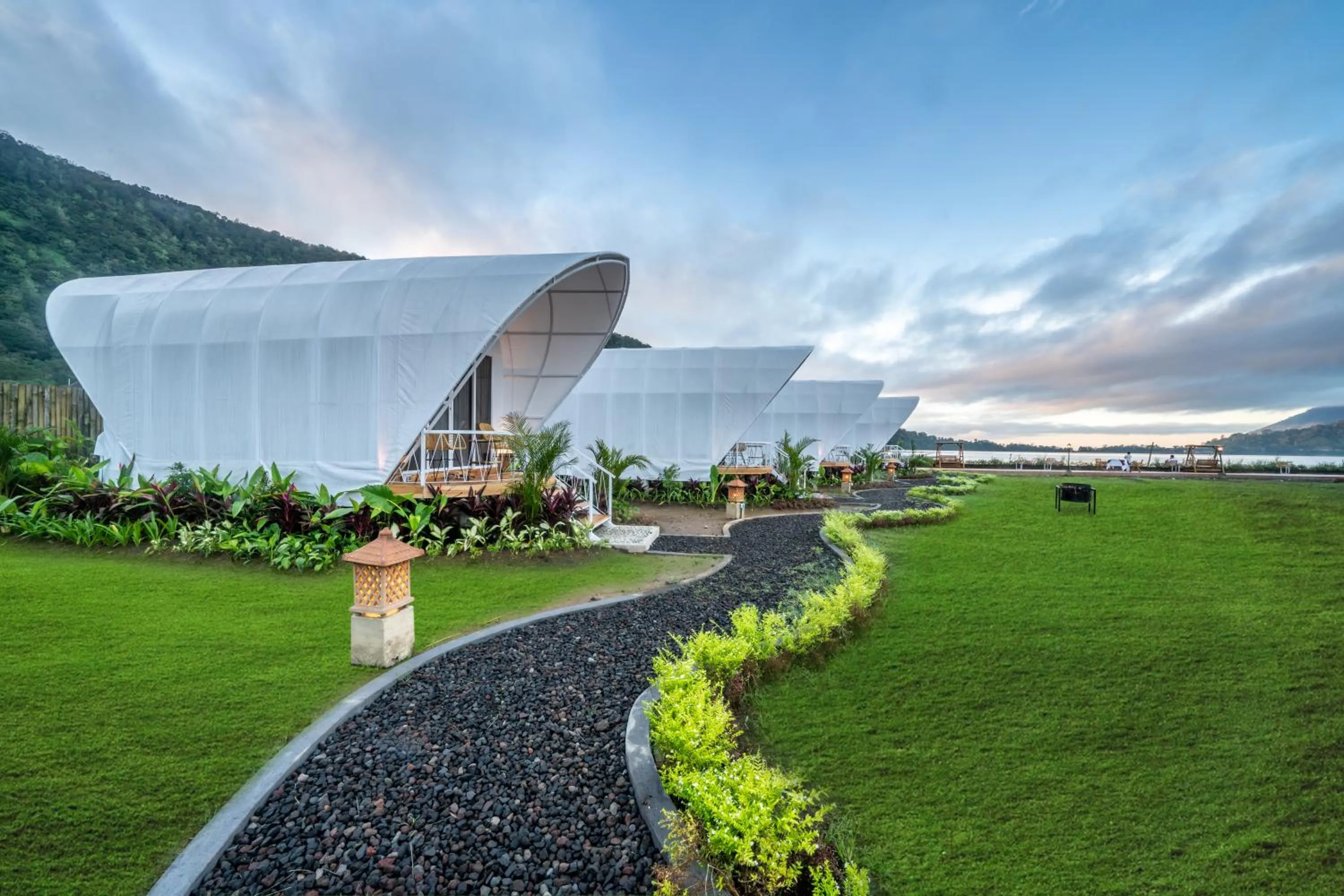 Day in The Dewi Bedugul