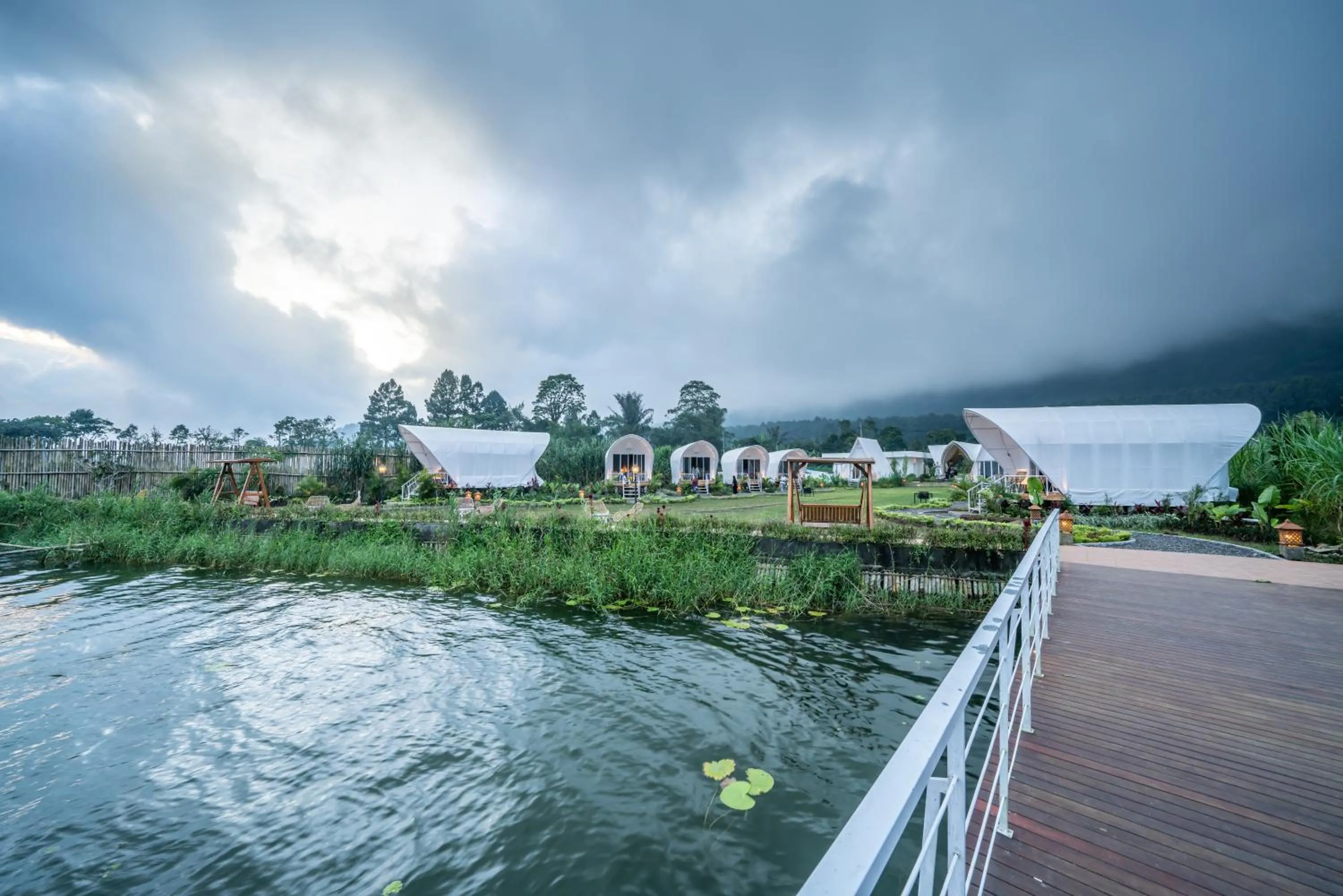 Day in The Dewi Bedugul