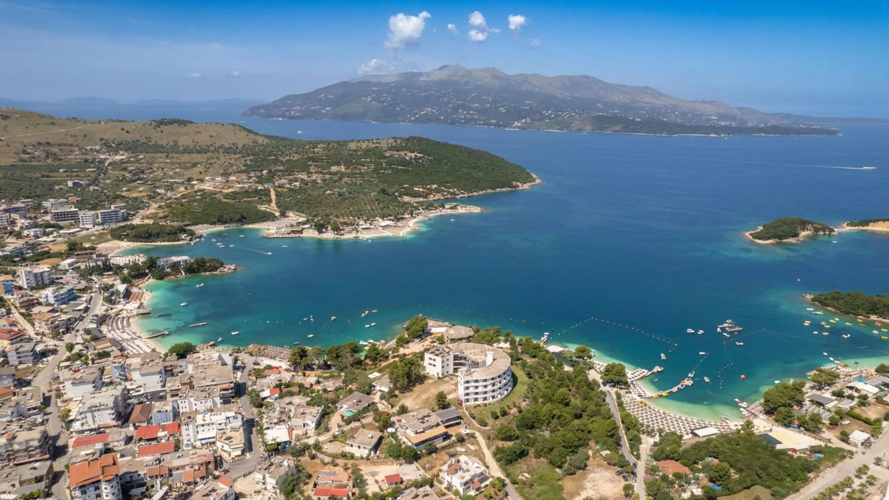 Nearby landmark in Golden Hotel