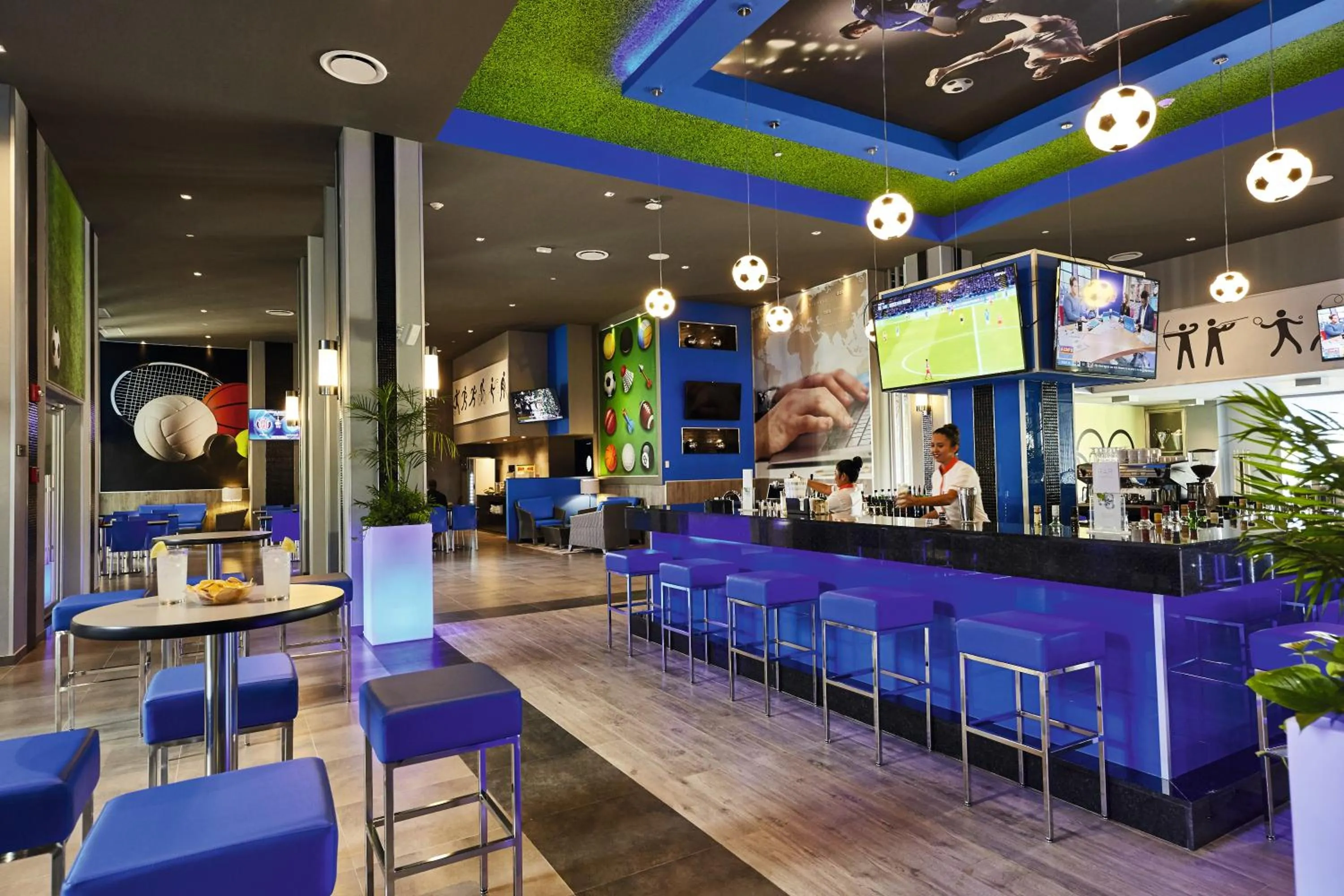 Lounge or bar in Riu Dunamar - All Inclusive