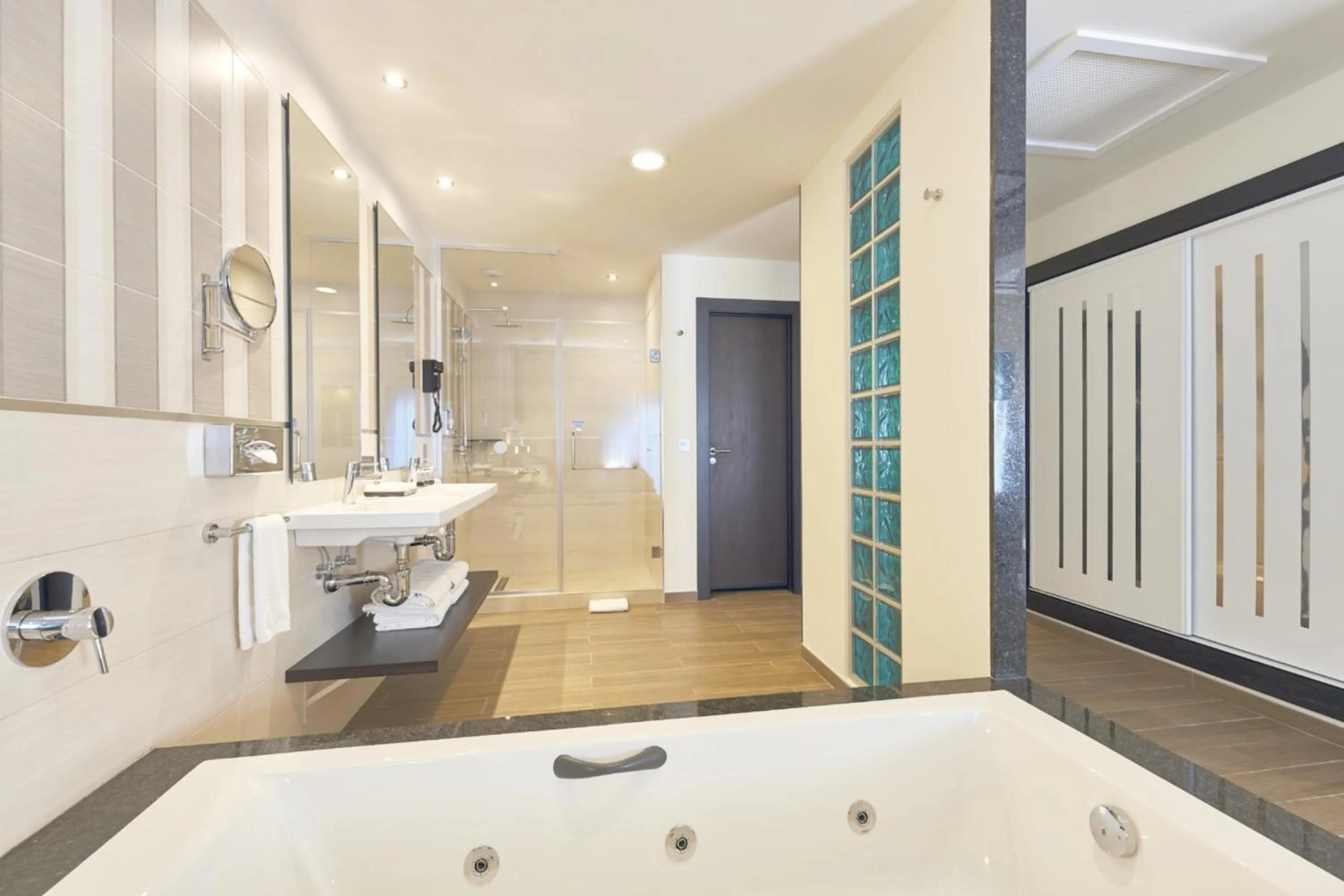 Shower in Riu Dunamar - All Inclusive