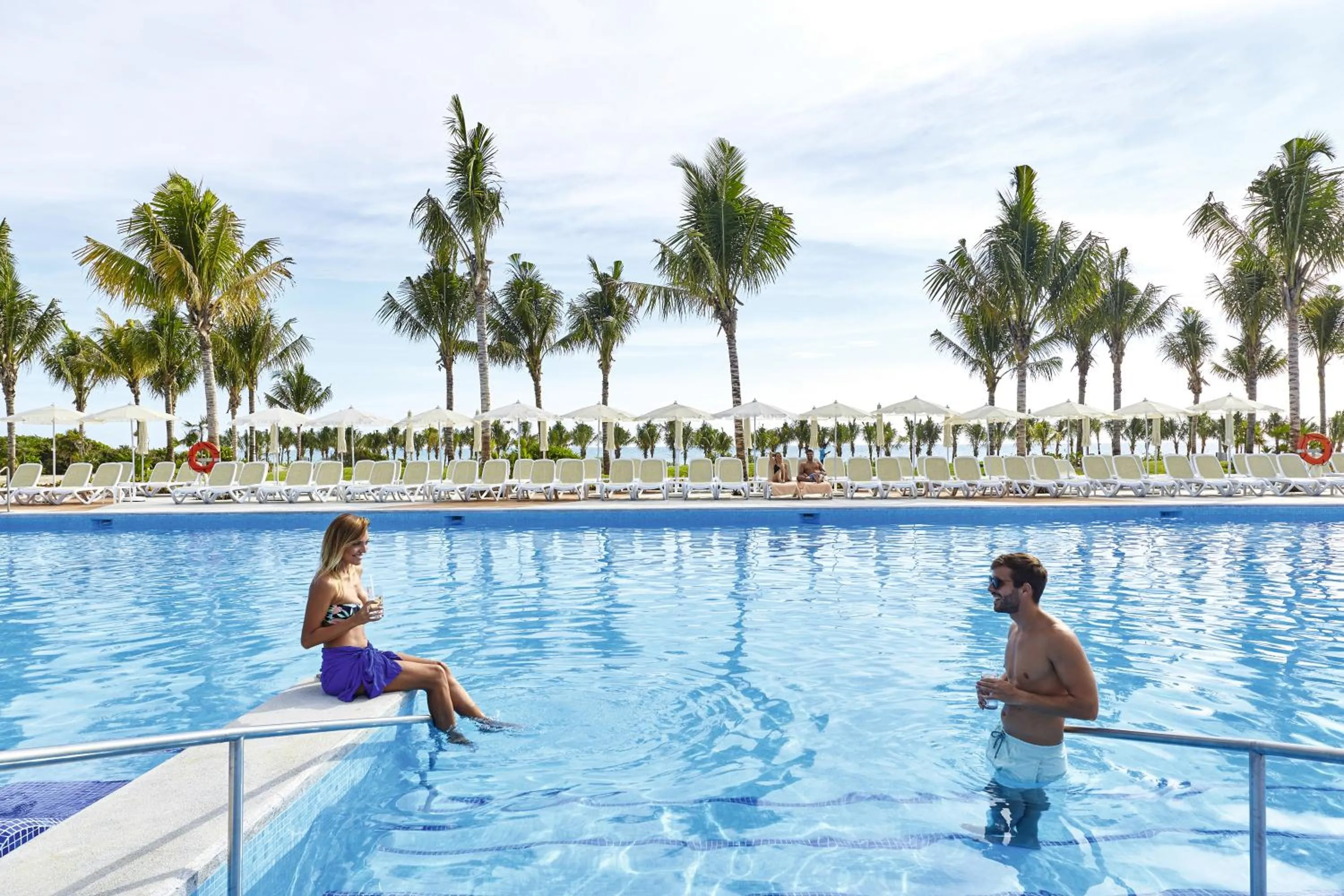 Swimming pool in Riu Dunamar - All Inclusive