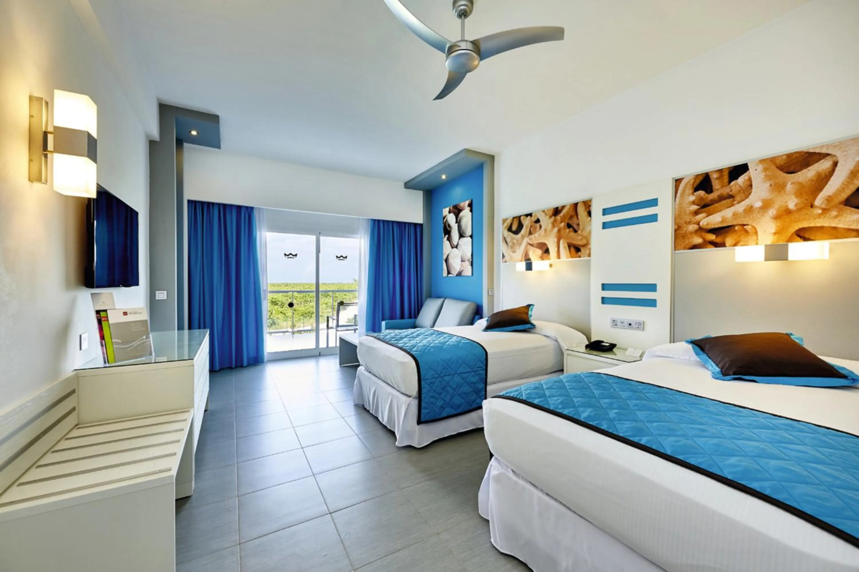 Bed in Riu Dunamar - All Inclusive