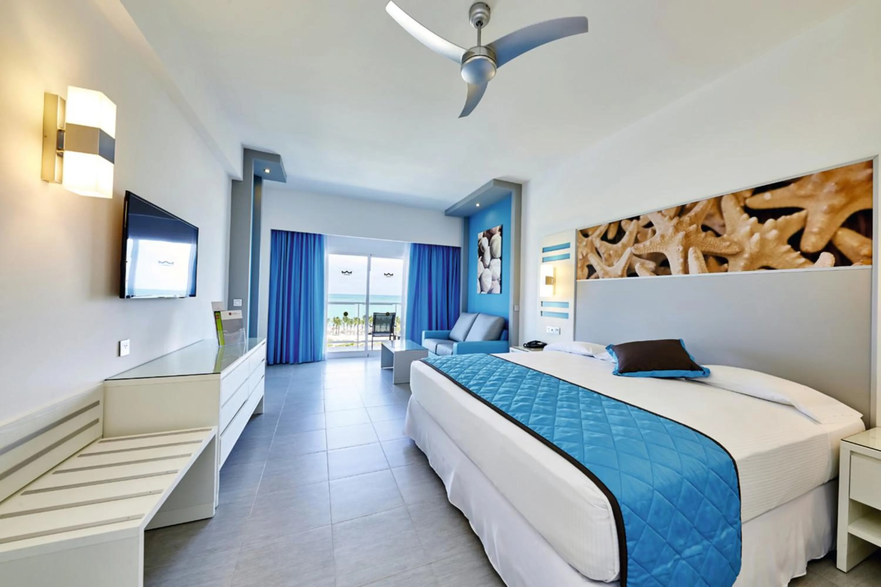 Bed in Riu Dunamar - All Inclusive