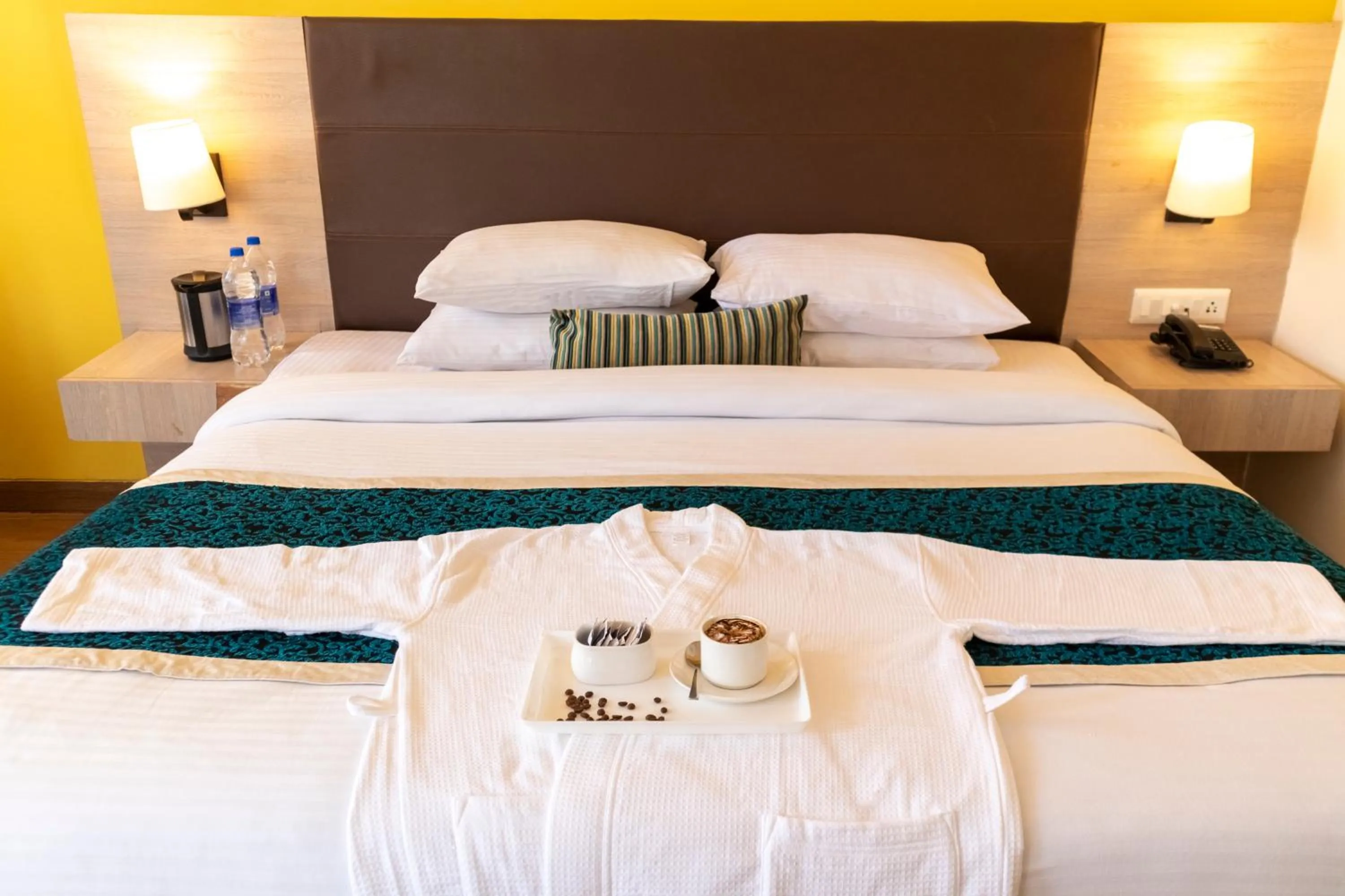 Bedroom, Bed in Hotel Bob's N Barley Luxury Room Best Hotel in McLeod Ganj