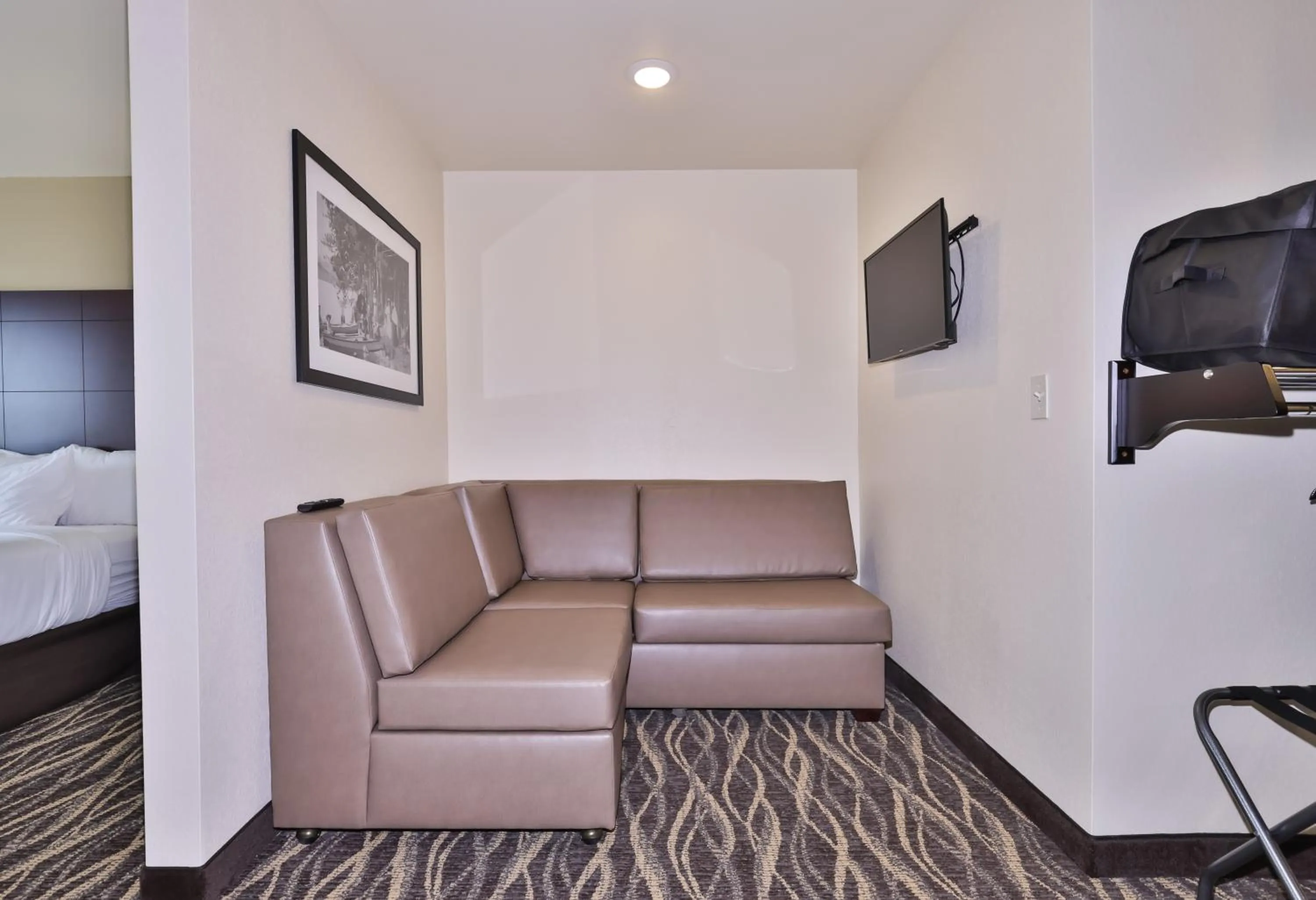 Bedroom in Cobblestone Hotel & Suites - Rhinelander