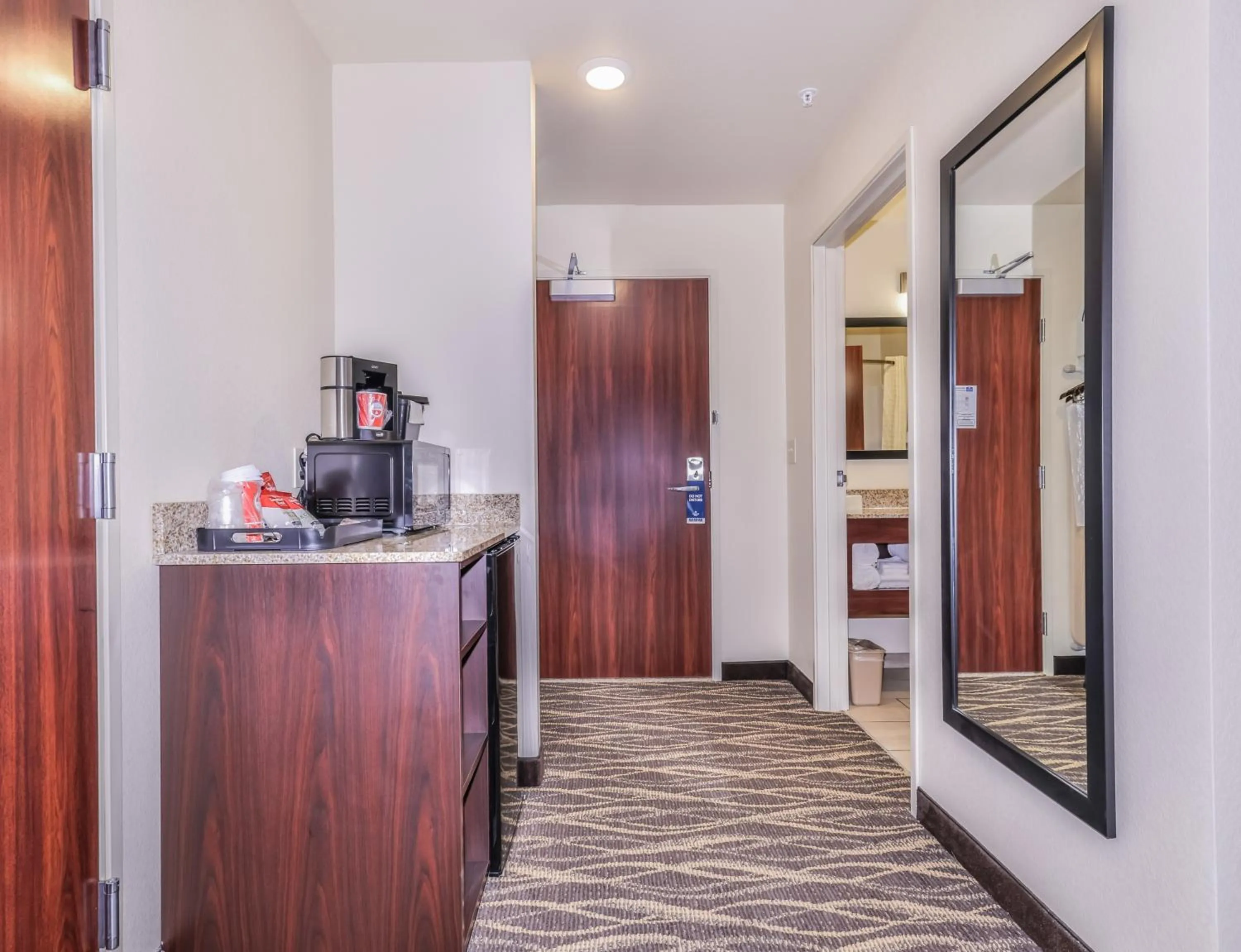 Bedroom in Cobblestone Hotel & Suites - Rhinelander