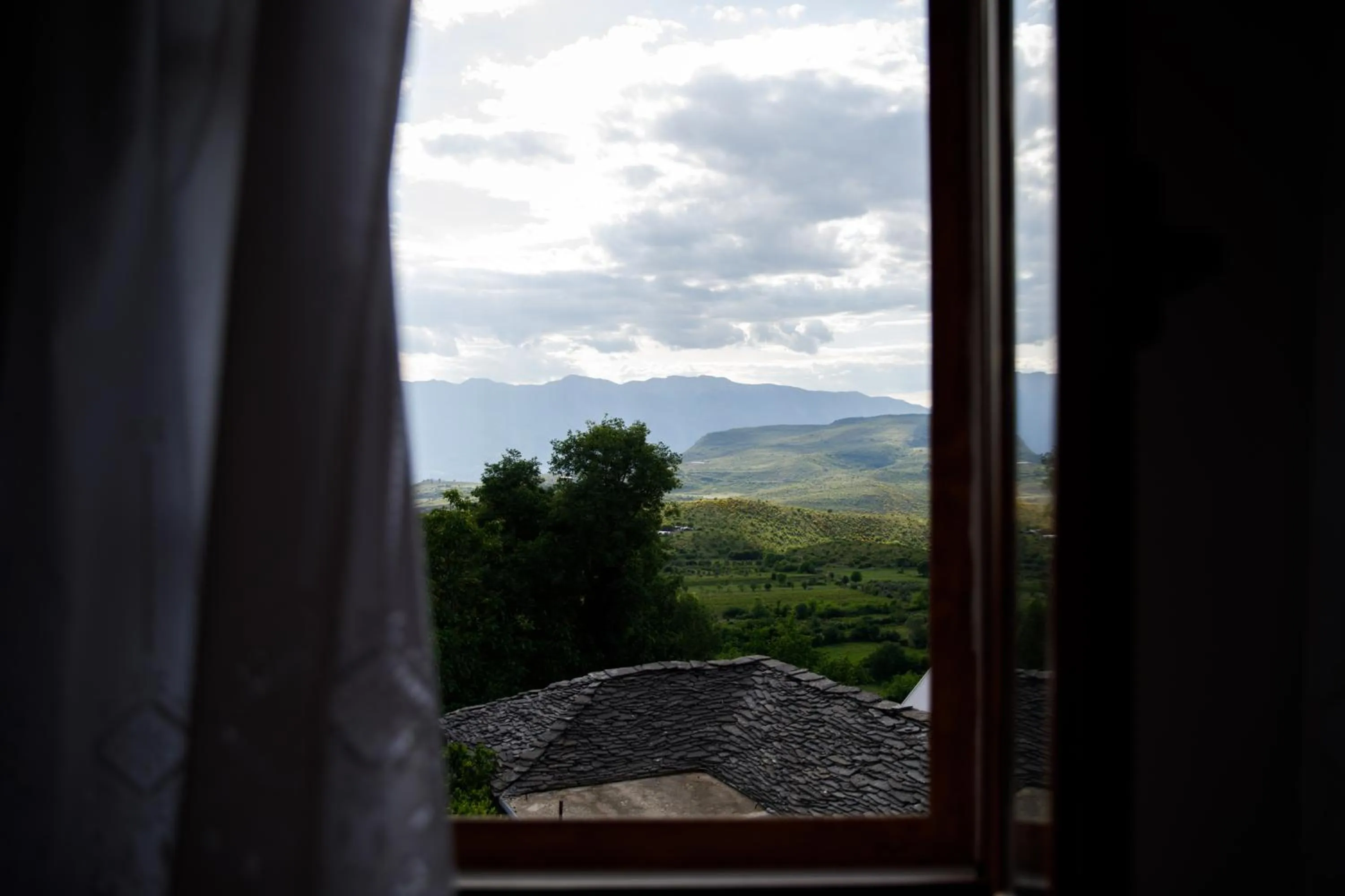 Day in Bujtina Sophie