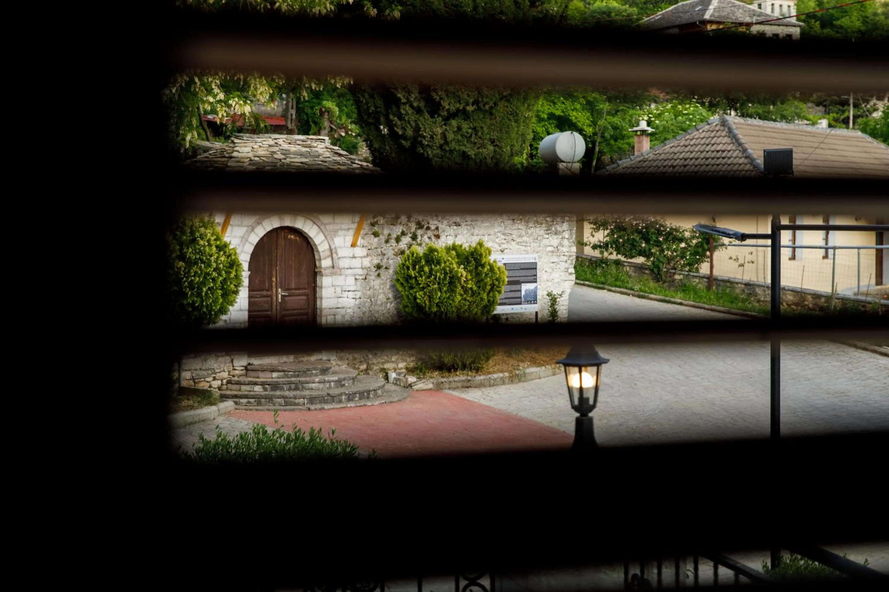 Day in Bujtina Sophie