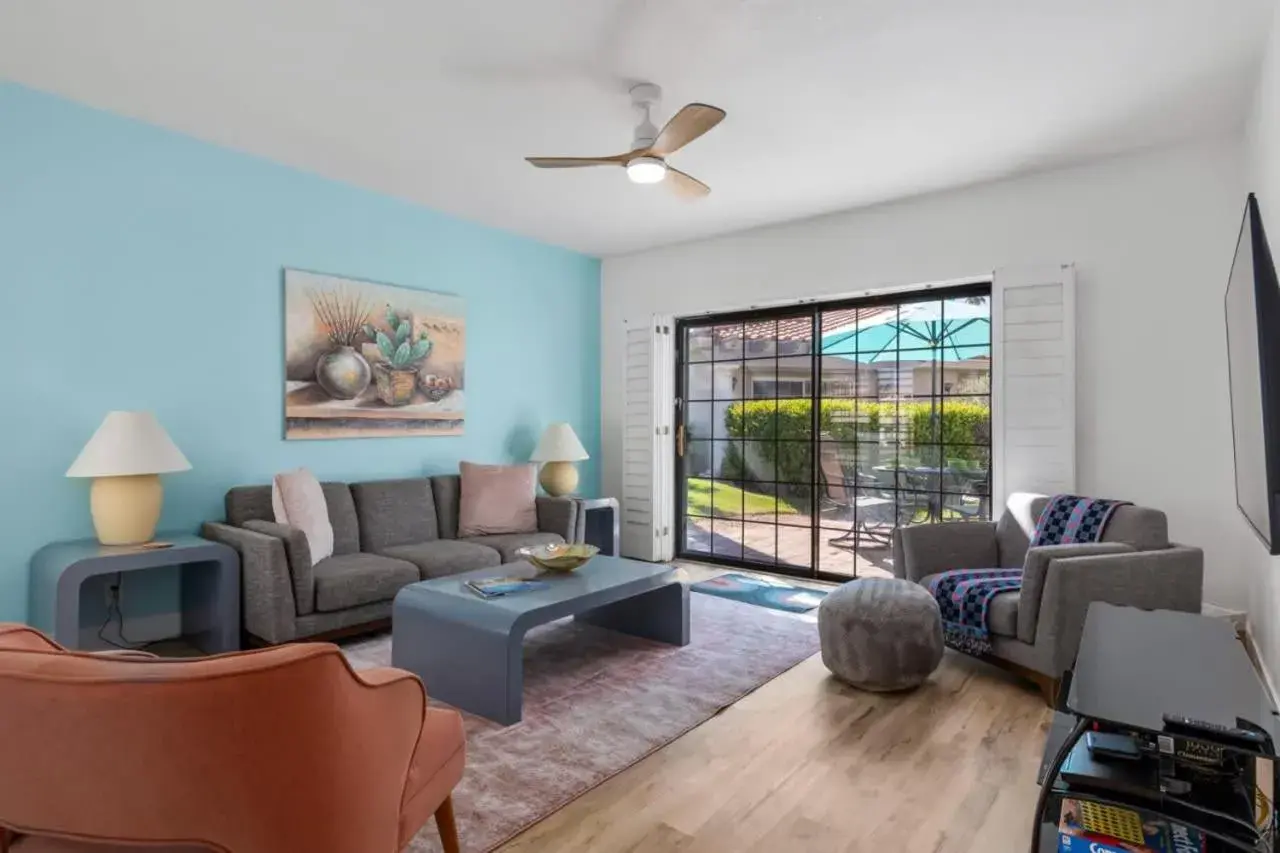 Desert Rose- Condo with Pool and Tennis Courts Desert Rose- Condo with Pool and Tennis Courts