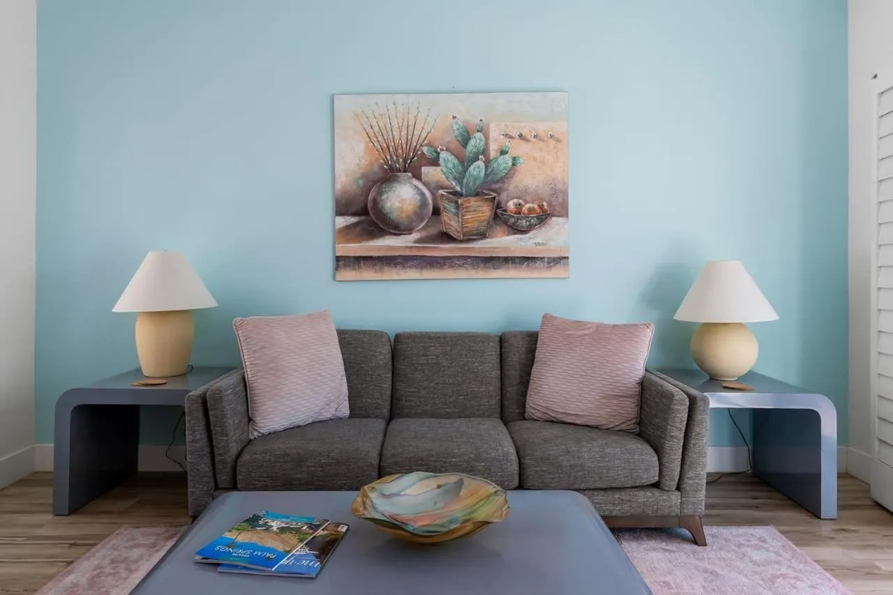 Desert Rose- Condo with Pool and Tennis Courts