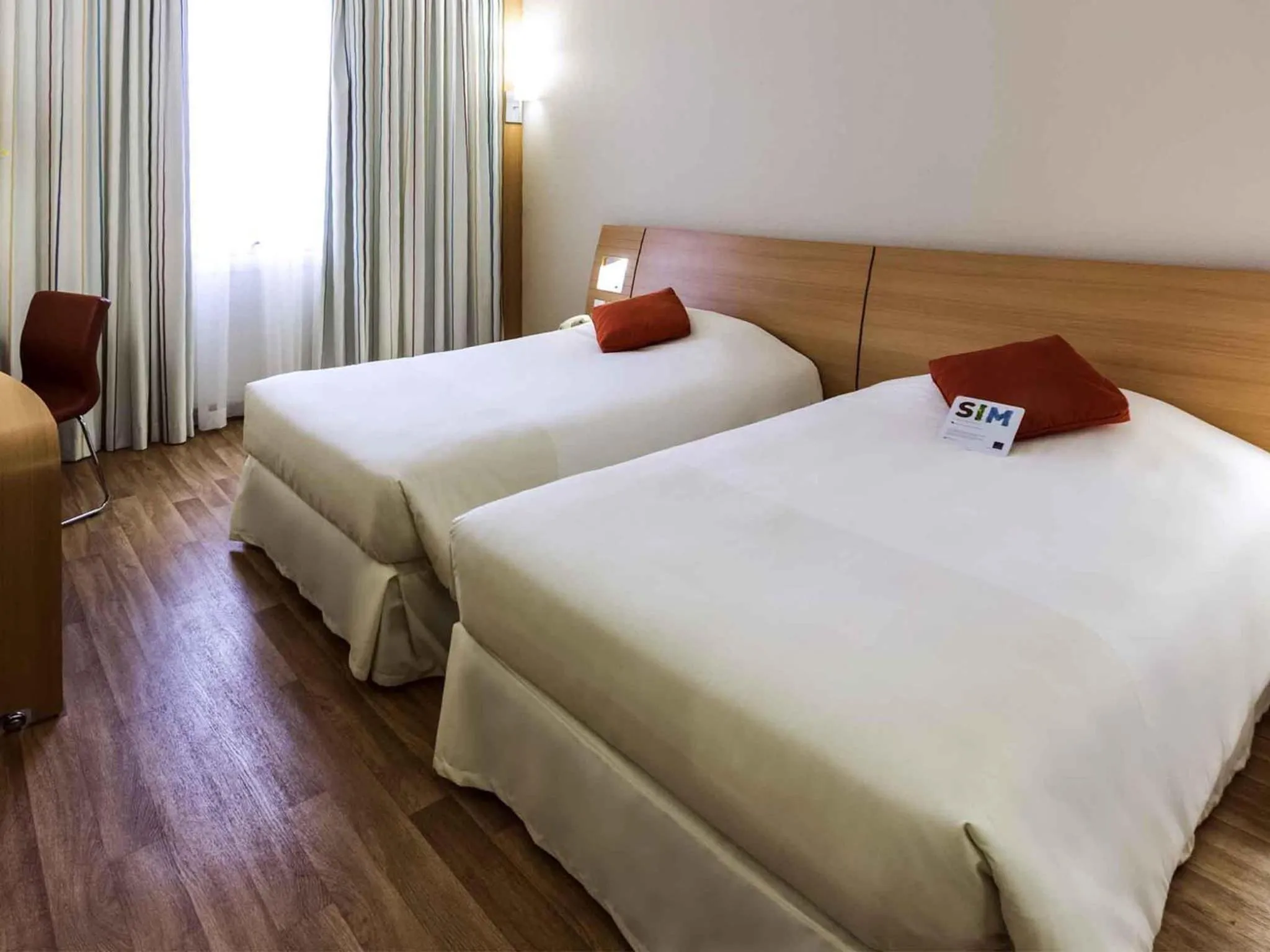 Bedroom, Bed in Novotel Porto Alegre Tres Figueiras