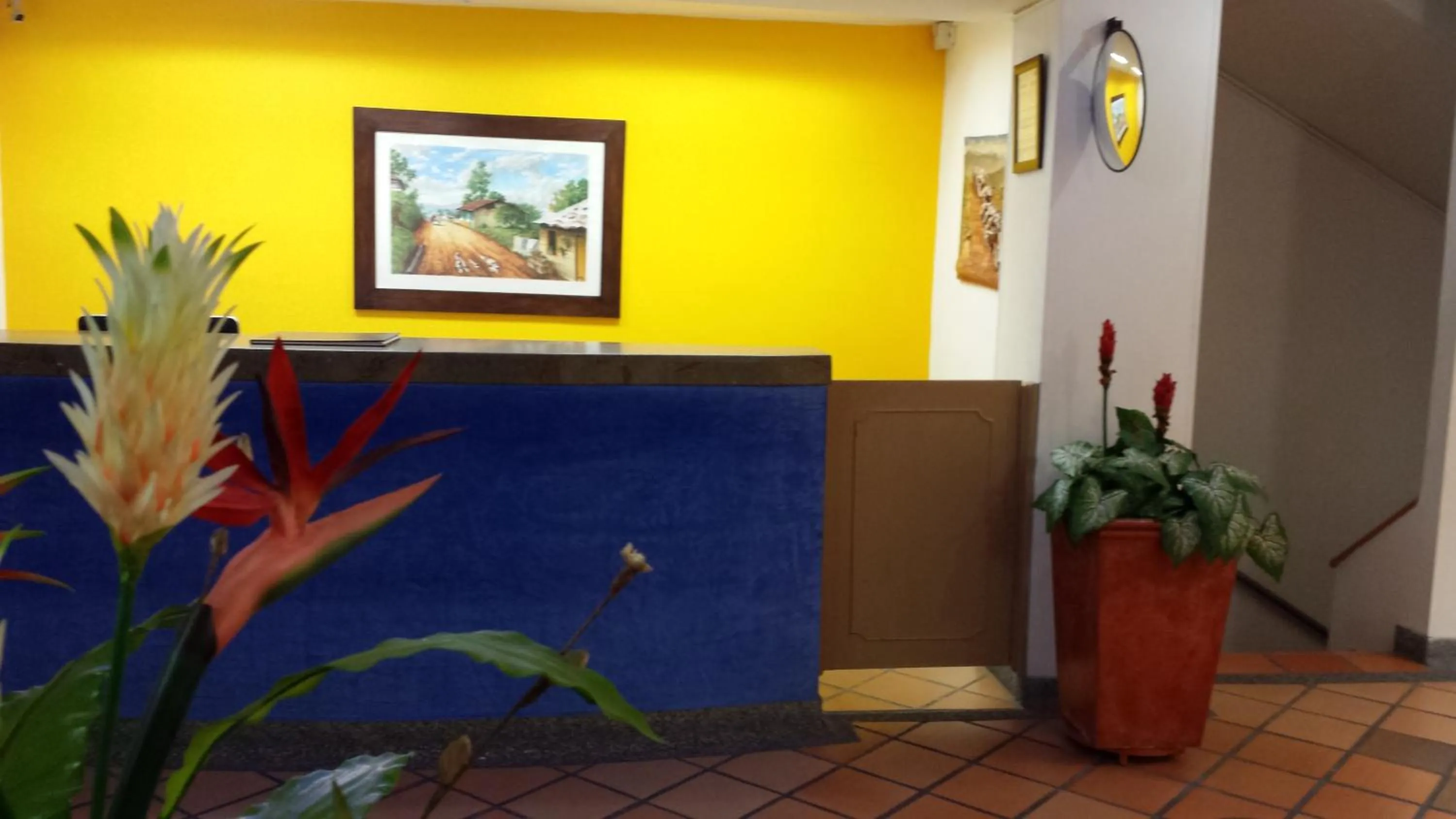 Lobby or reception in Hotel Castillo Real