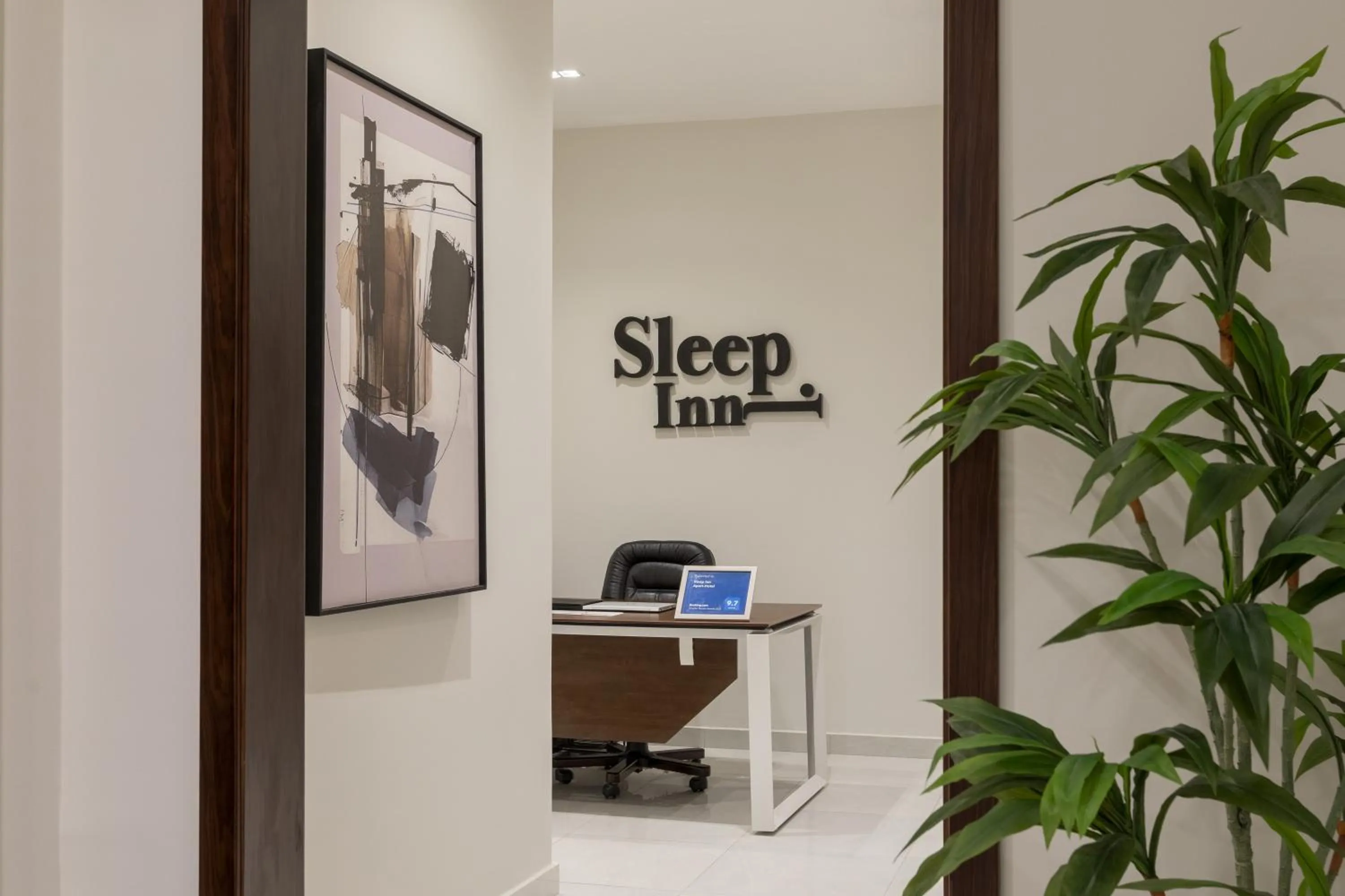 Sleep Inn Apart-Hotel