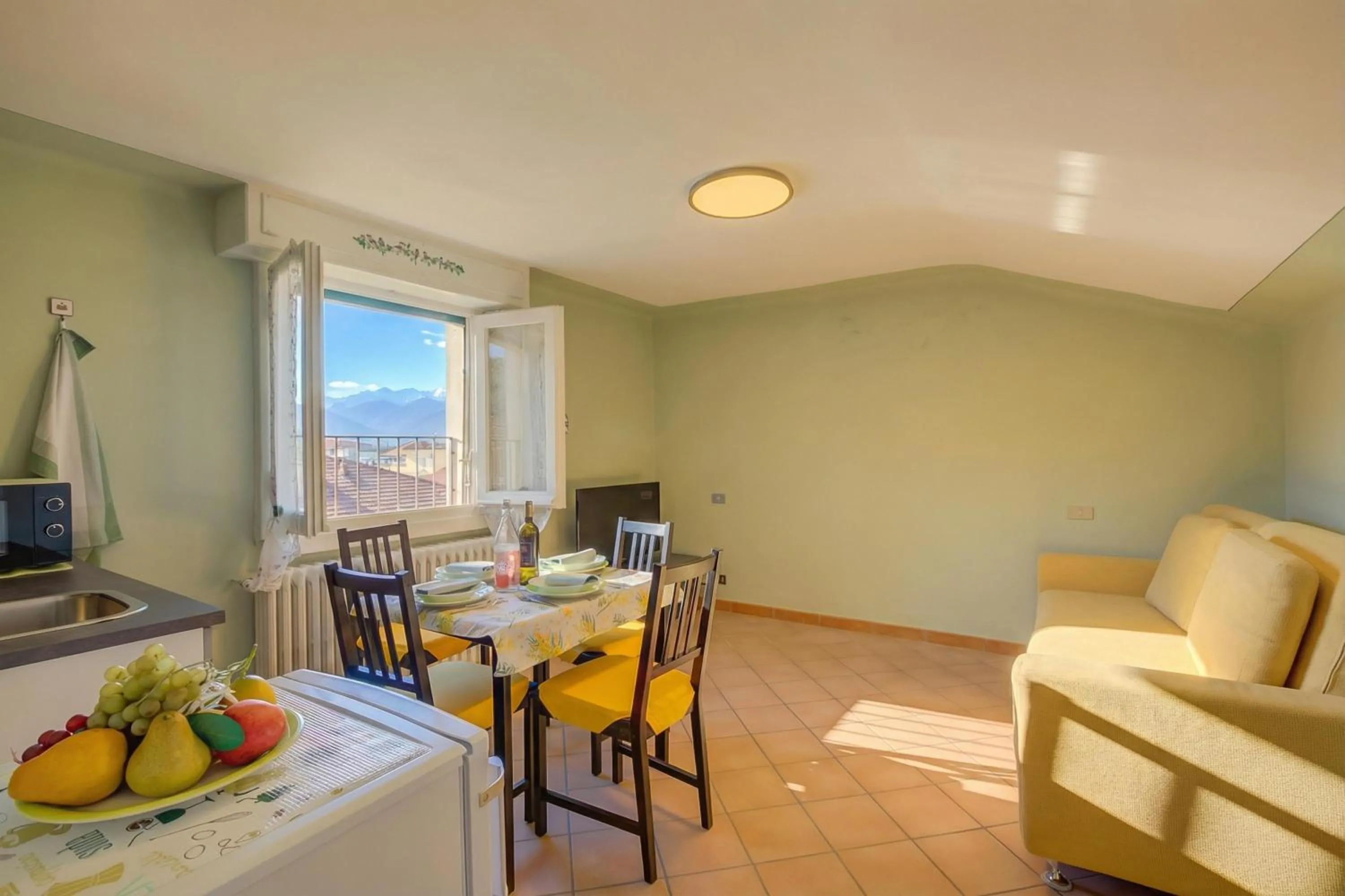 Petit Bijou De Stresa 2 Steps From Lake - Happy Rentals