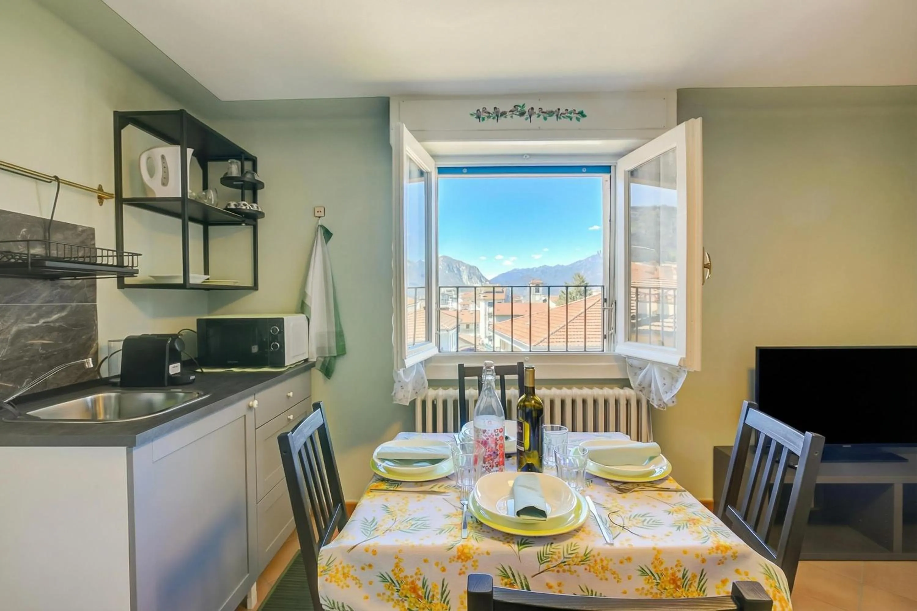 Petit Bijou De Stresa 2 Steps From Lake - Happy Rentals