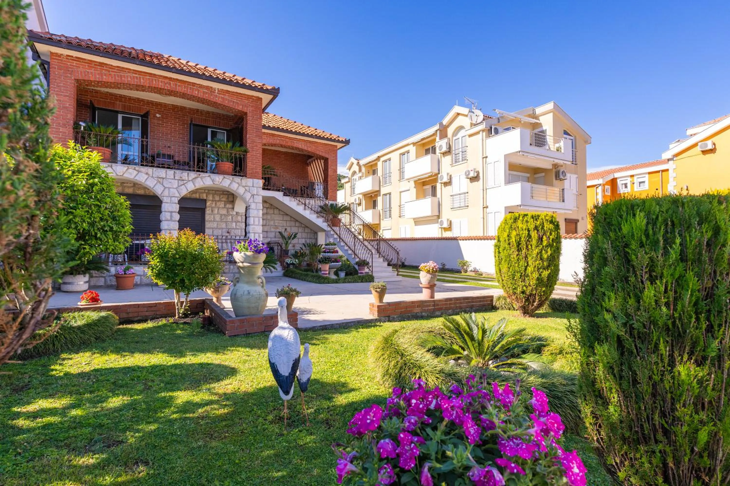 Property building in Seafront Haven Darka - Happy Rentals