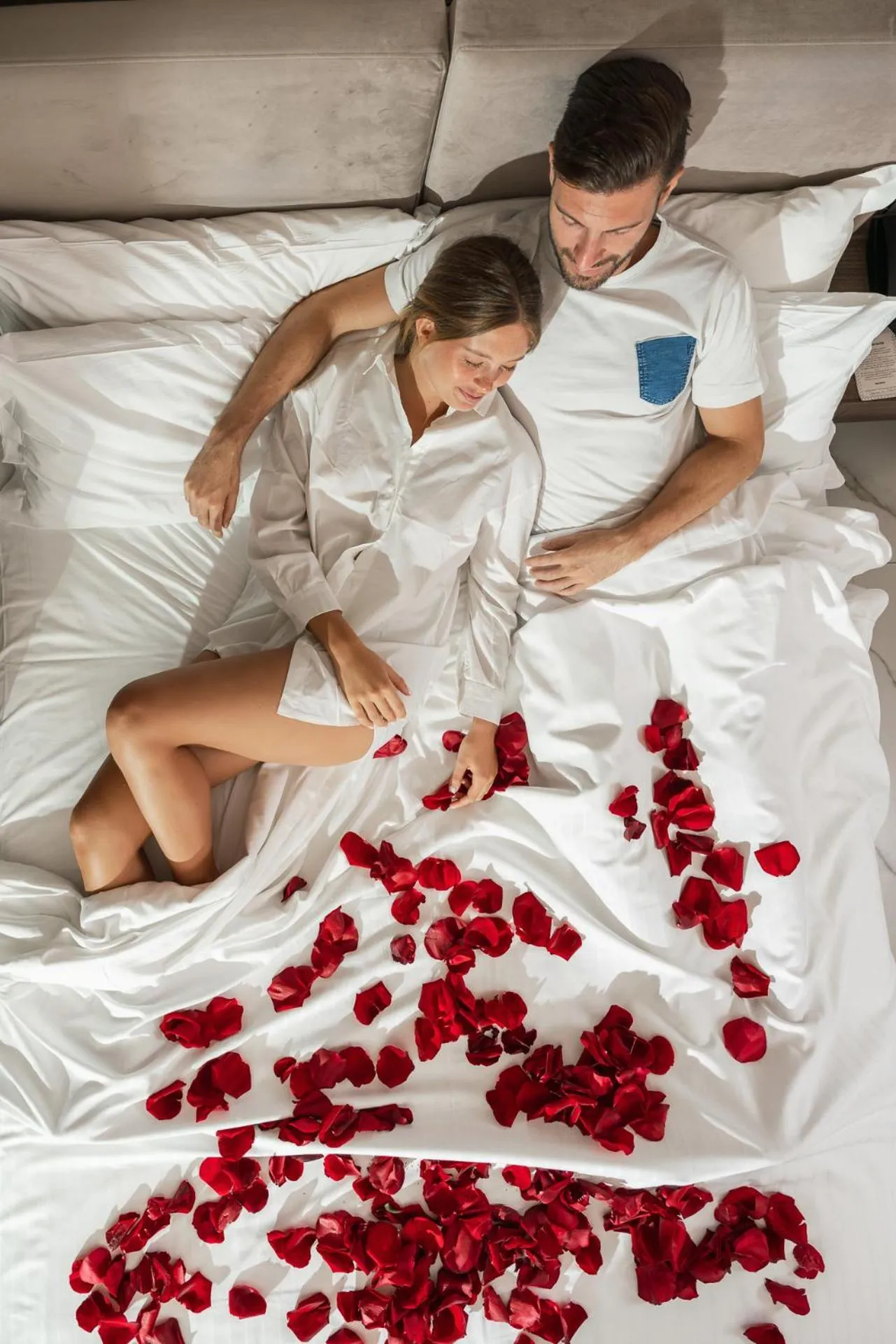 Bed in Bolina Suite & Spa