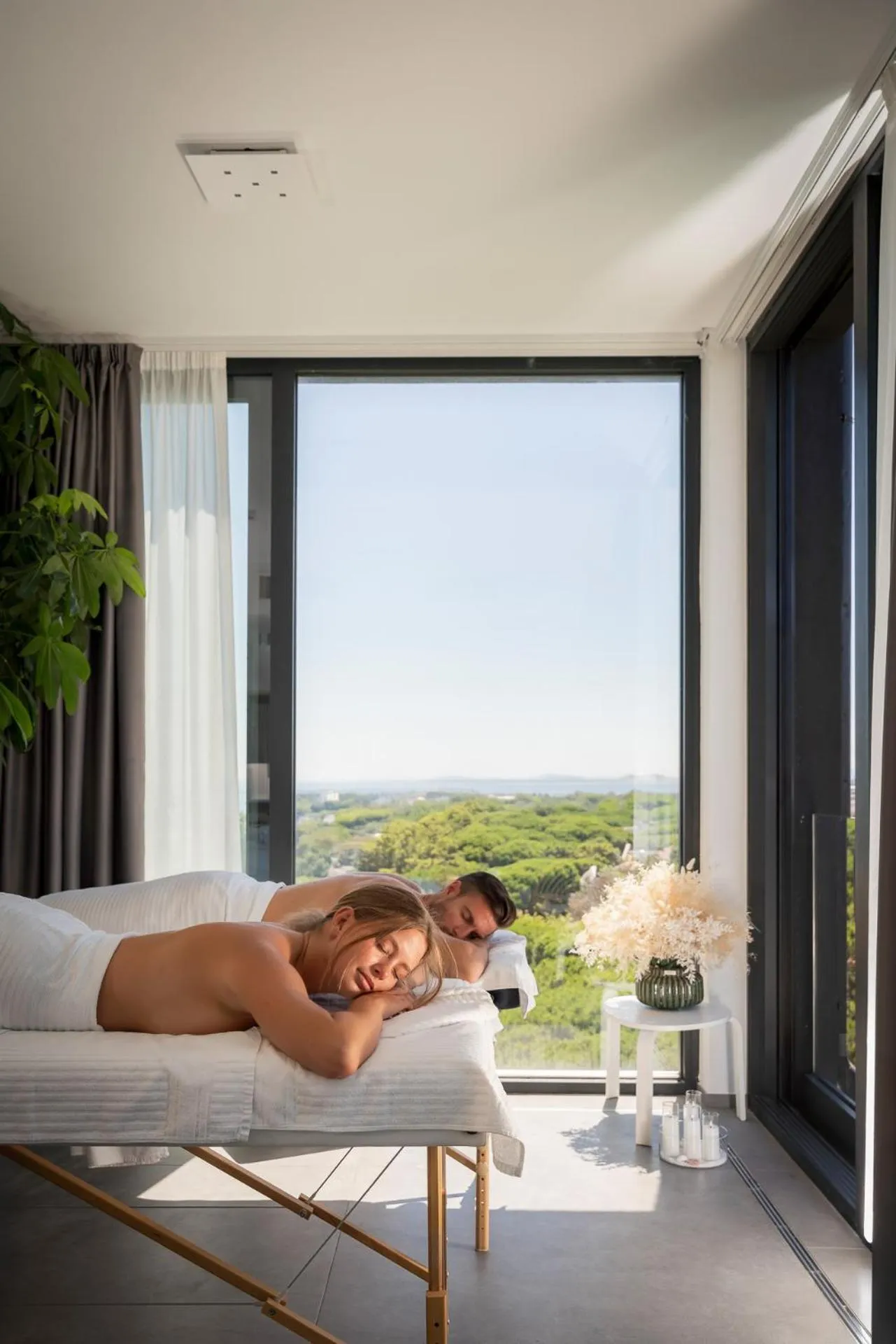 Natural landscape, Bed in Bolina Suite & Spa