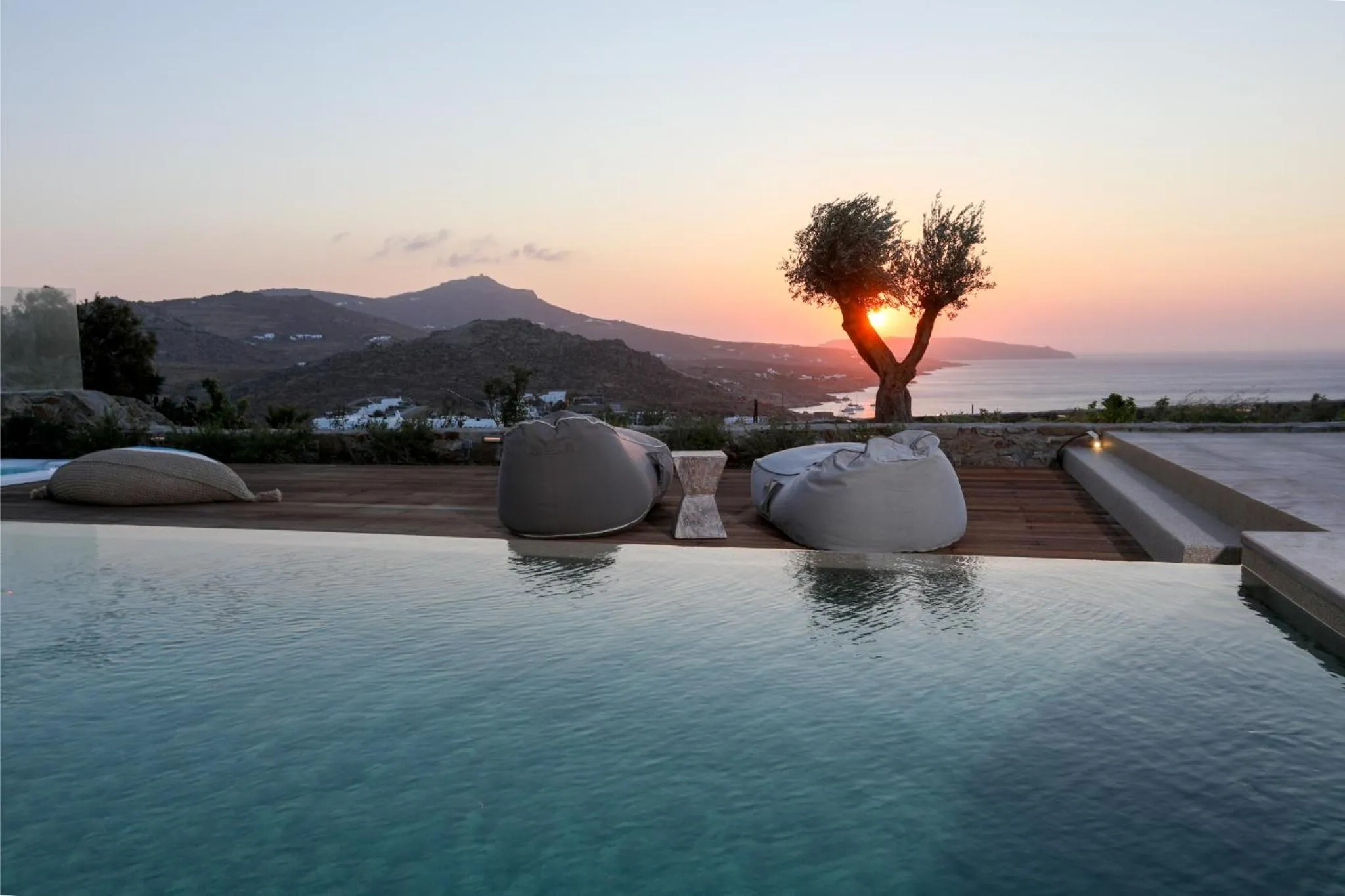 Natural landscape in Mykonian Kazarte