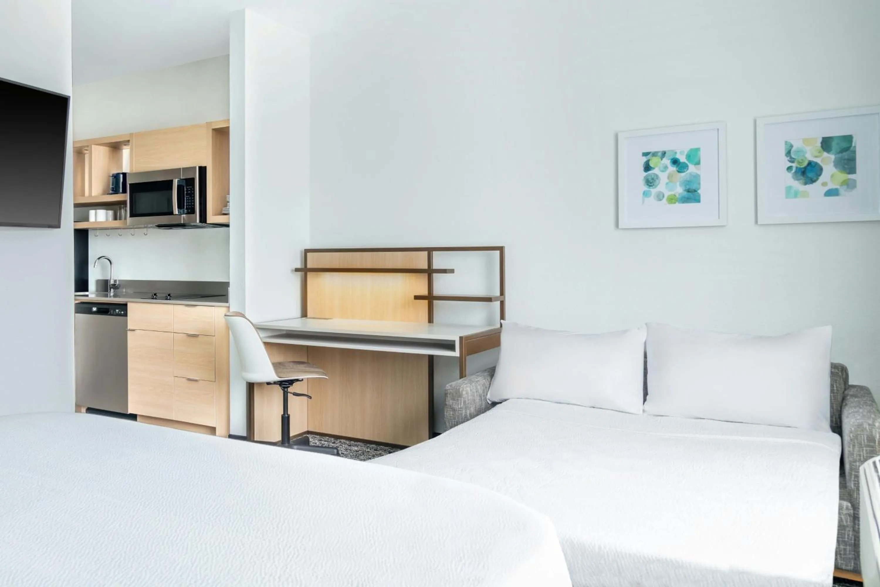 Photo of the whole room, Bed in TownePlace Suites by Marriott Holland