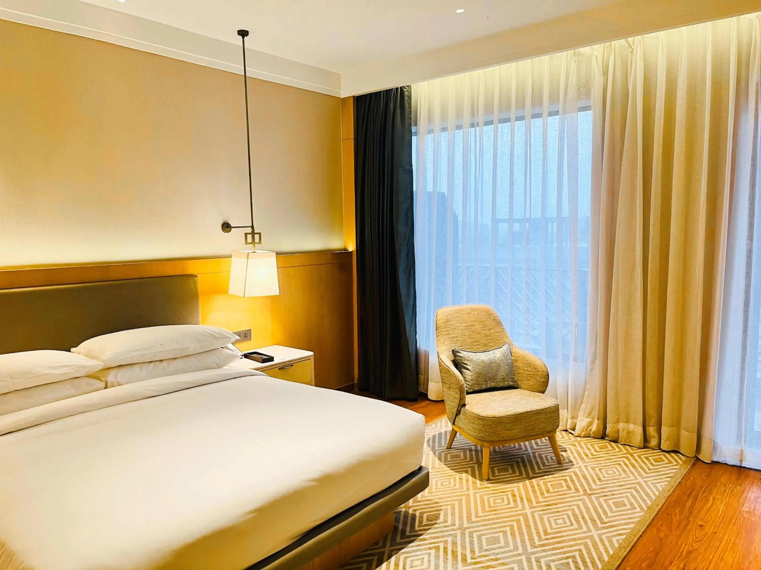 room service, Bed in Katra Marriott Resort & Spa