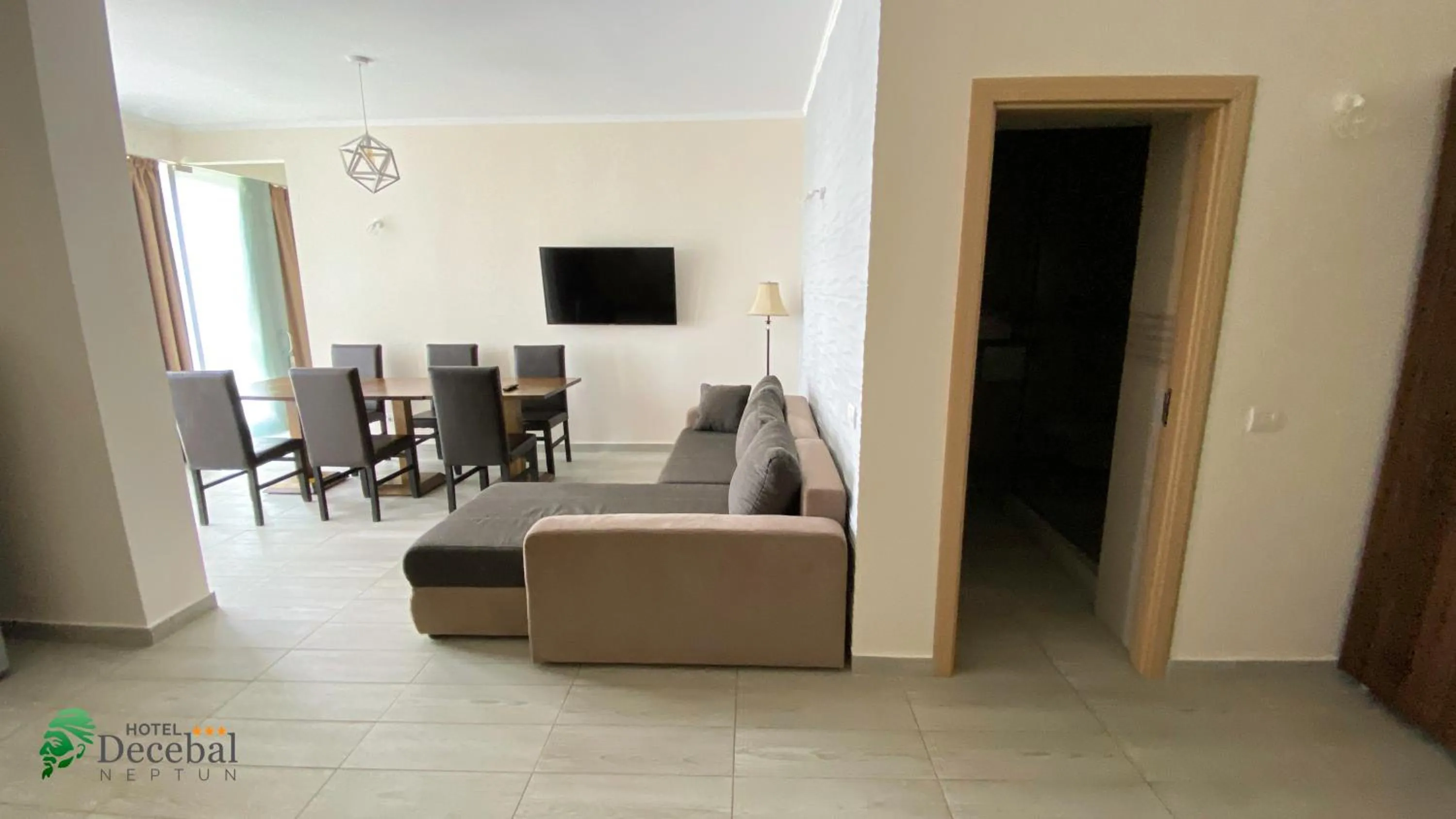 TV and multimedia in Hotel Decebal Estival Neptun