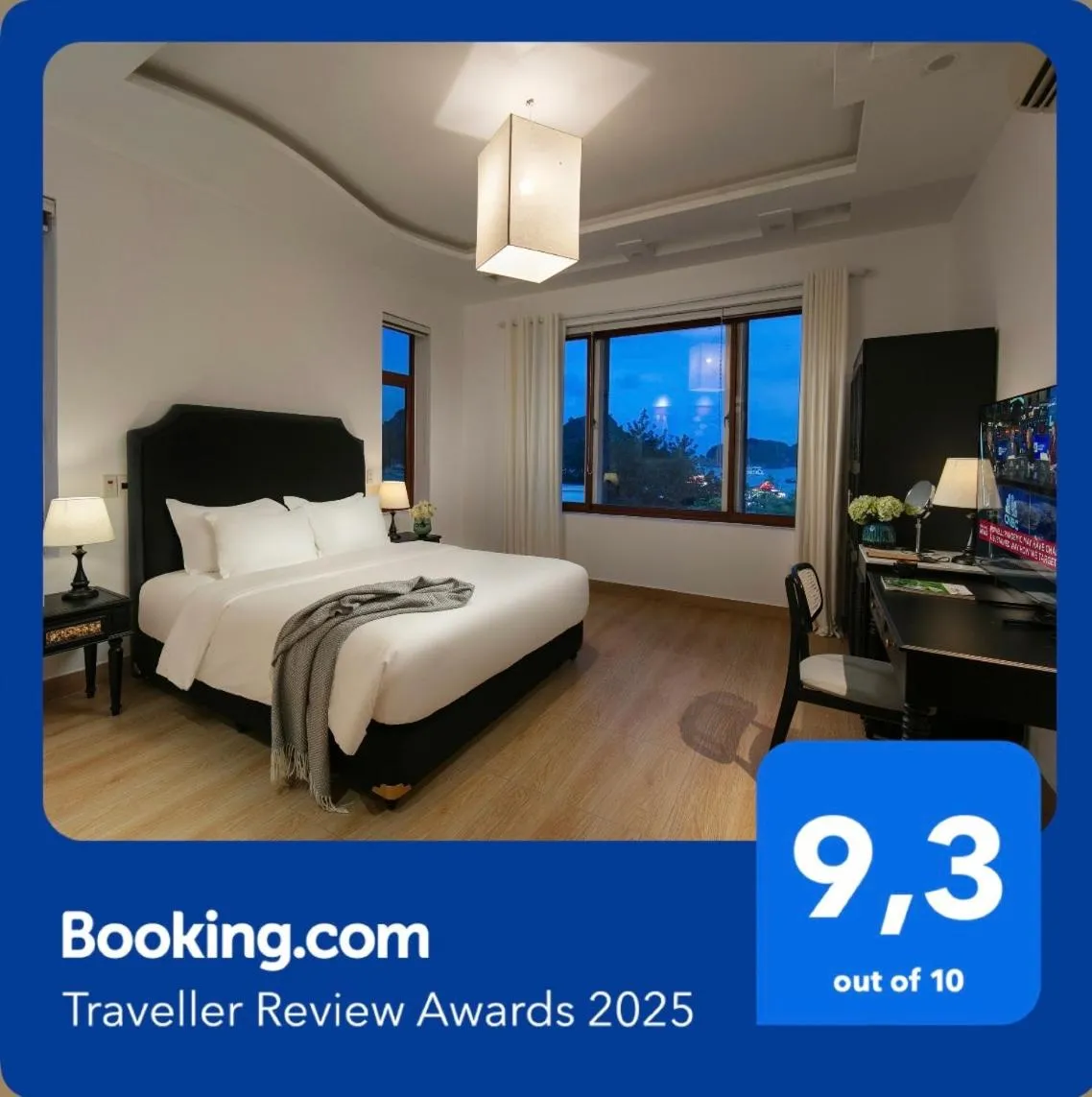 Maison Cat Ba Bay View Villa