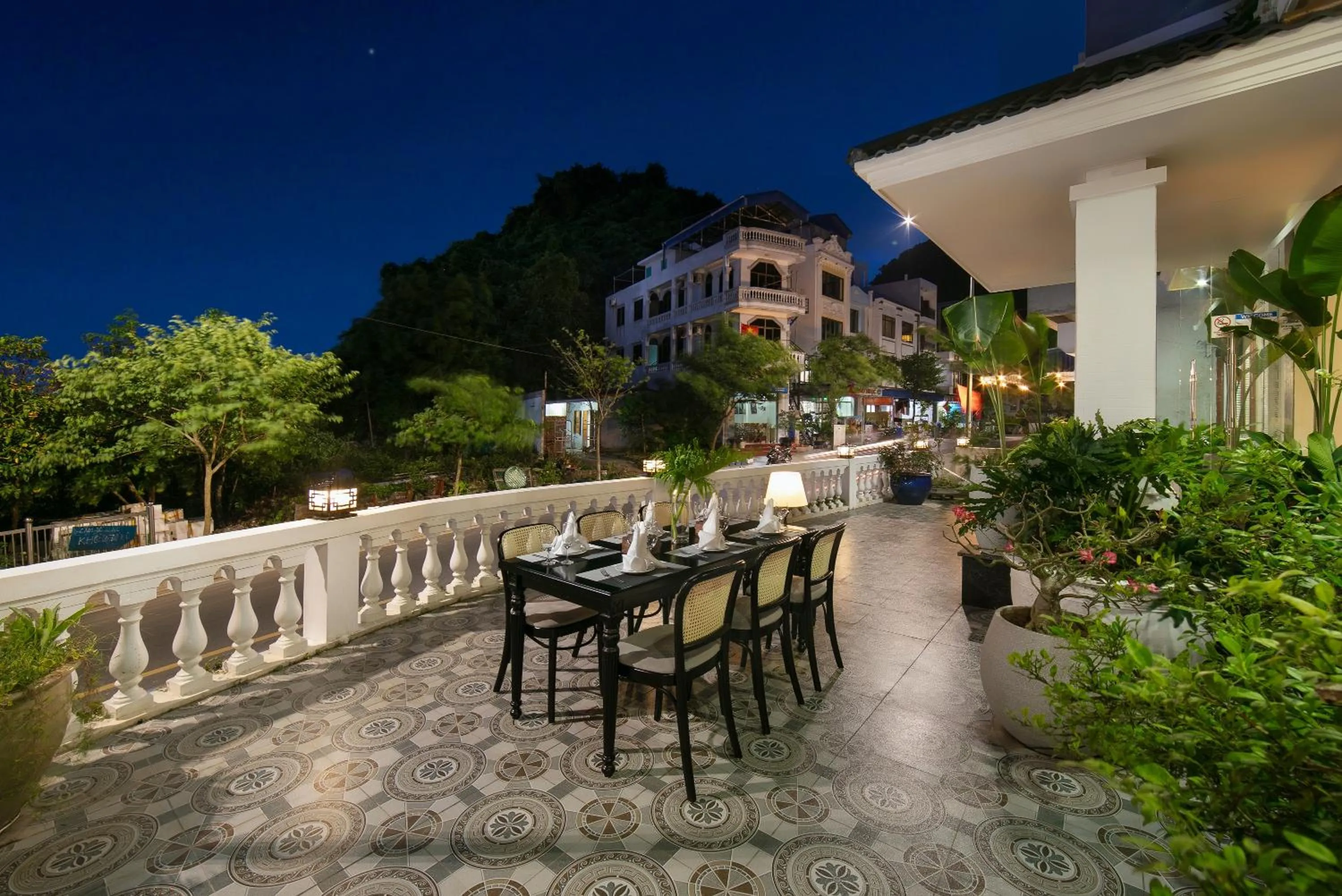 Night in Maison Cat Ba Bay View Villa