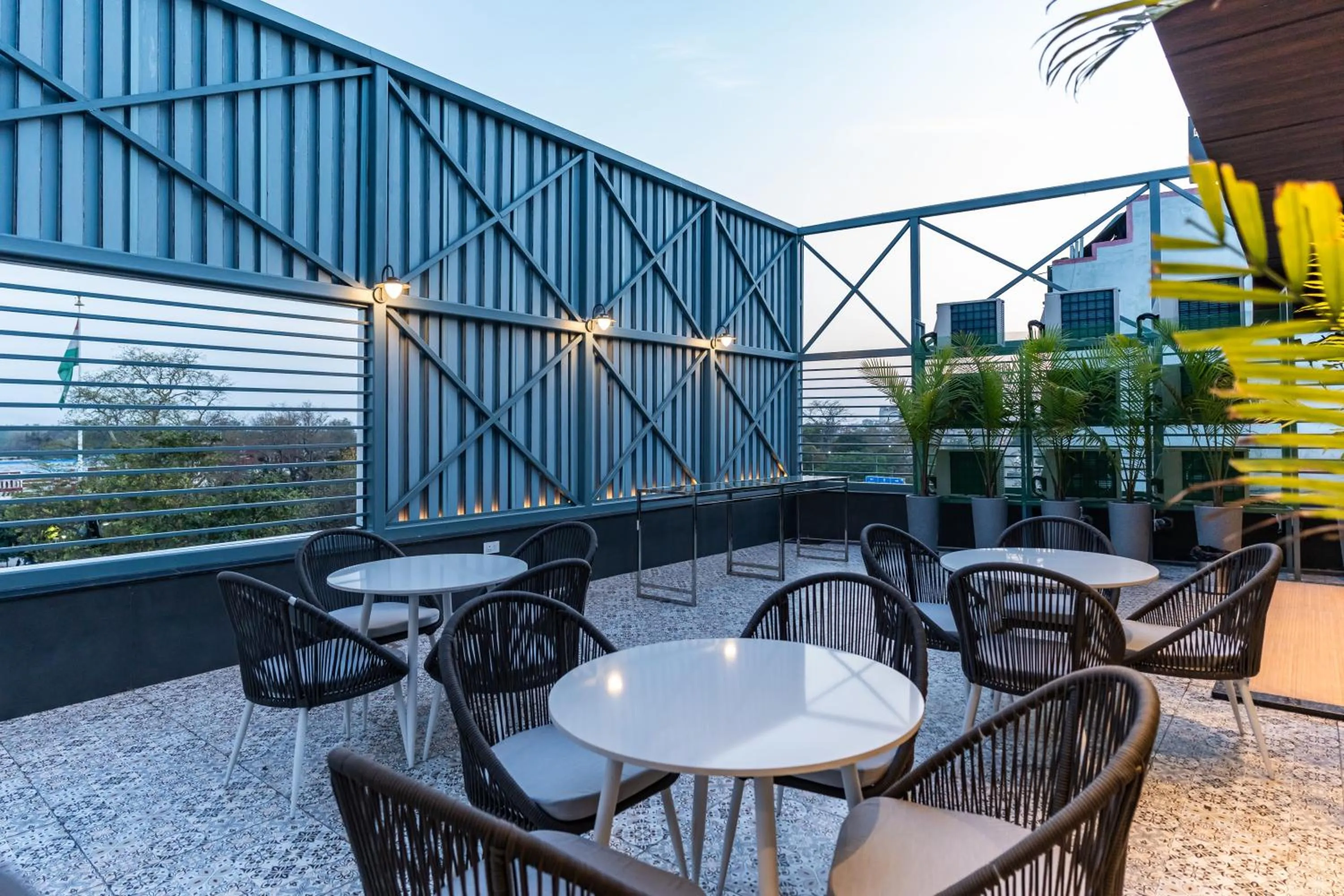 Restaurant/places to eat in Blessings Inn