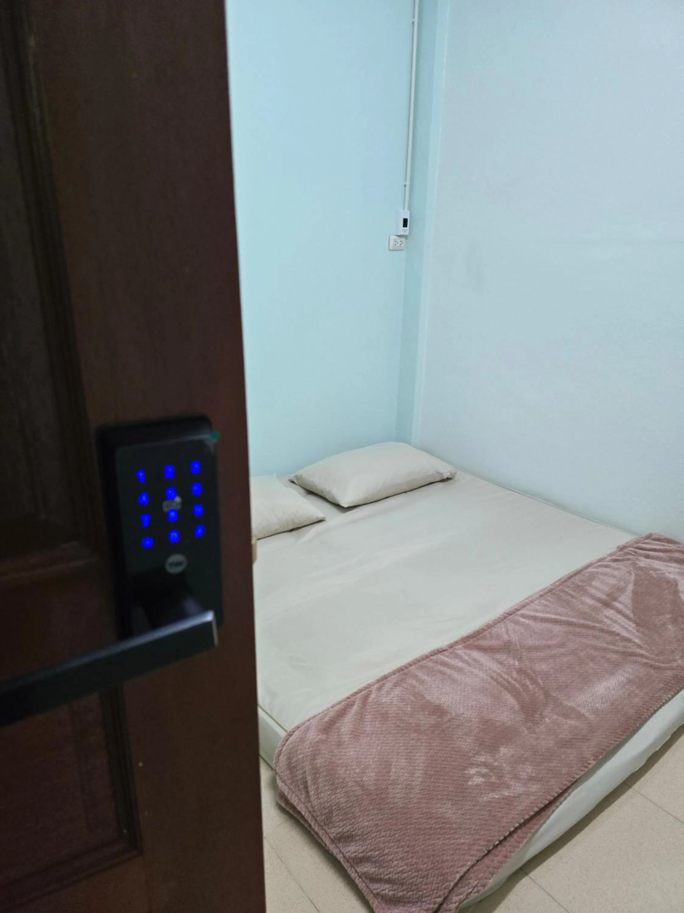 Bedroom, Bed in Yume House