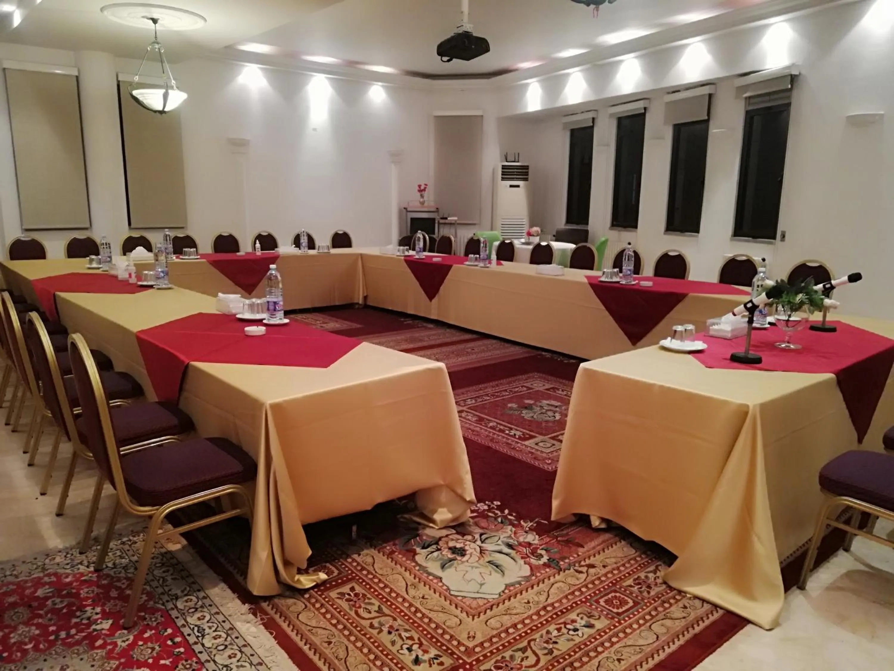 Meeting/conference room in GARDEN HOTEL