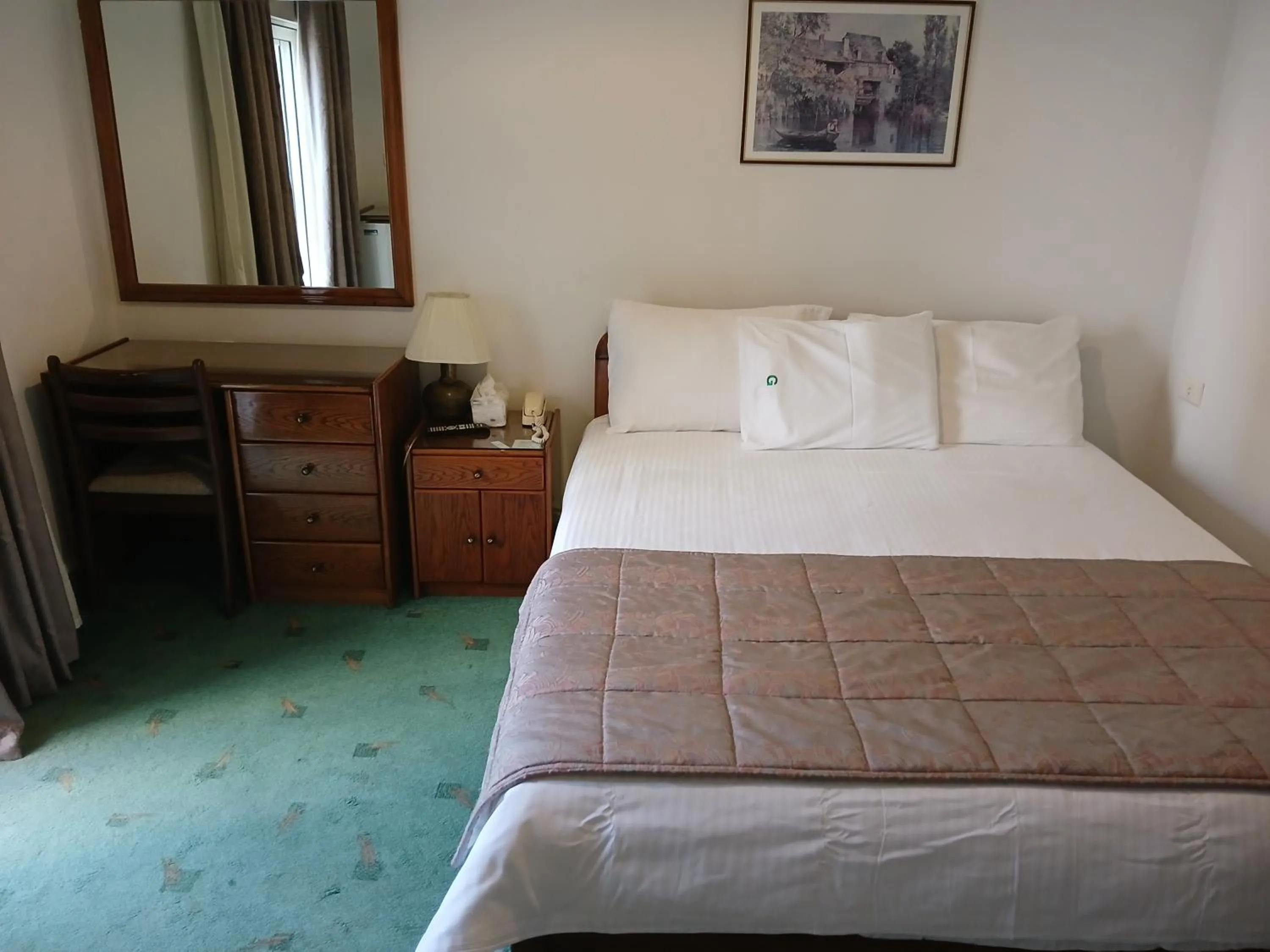 Bedroom, Bed in GARDEN HOTEL