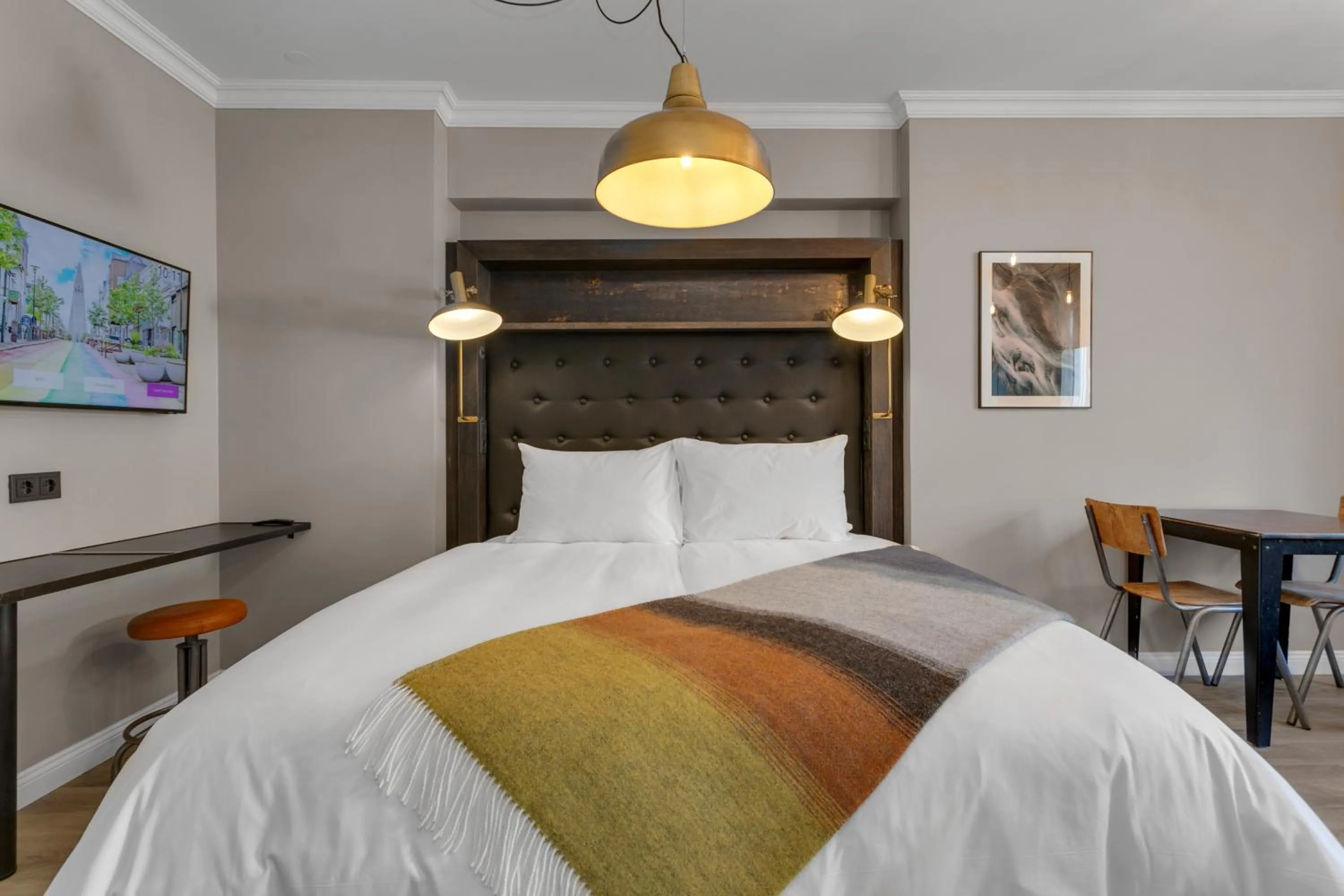 Bed in ODDSSON Downtown Hotel