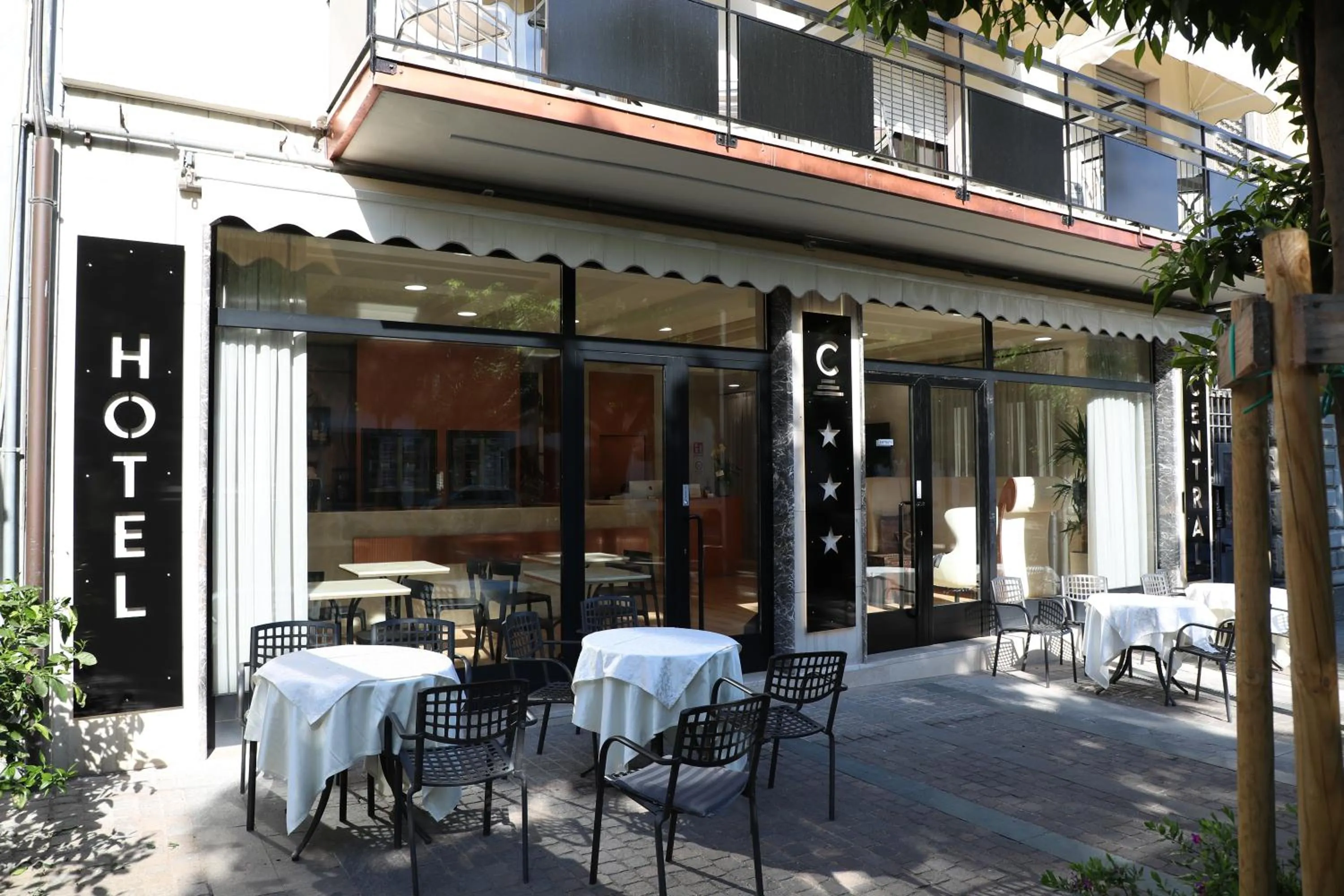 Property building in Hotel Central Giacomini