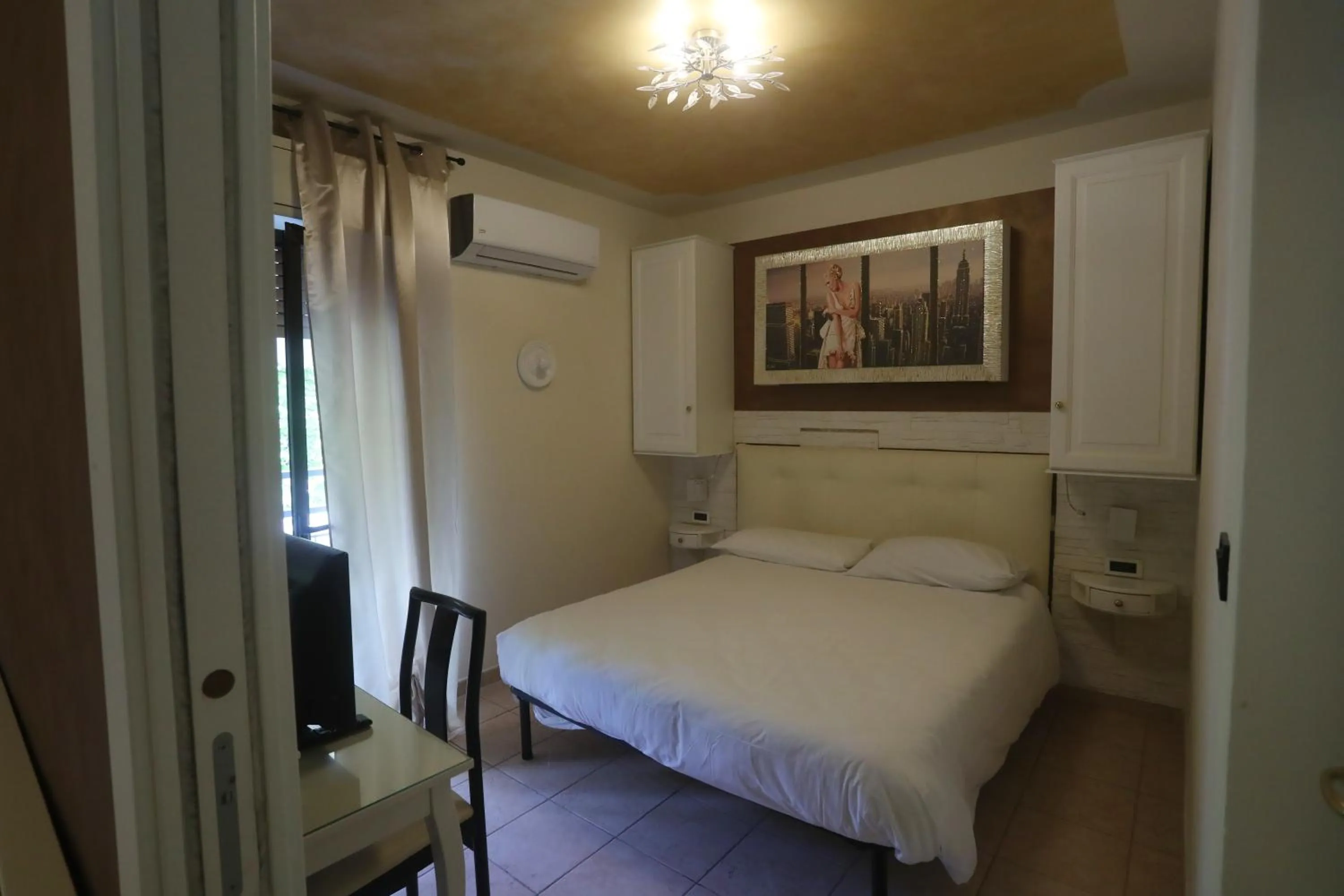 Bed in Hotel Central Giacomini