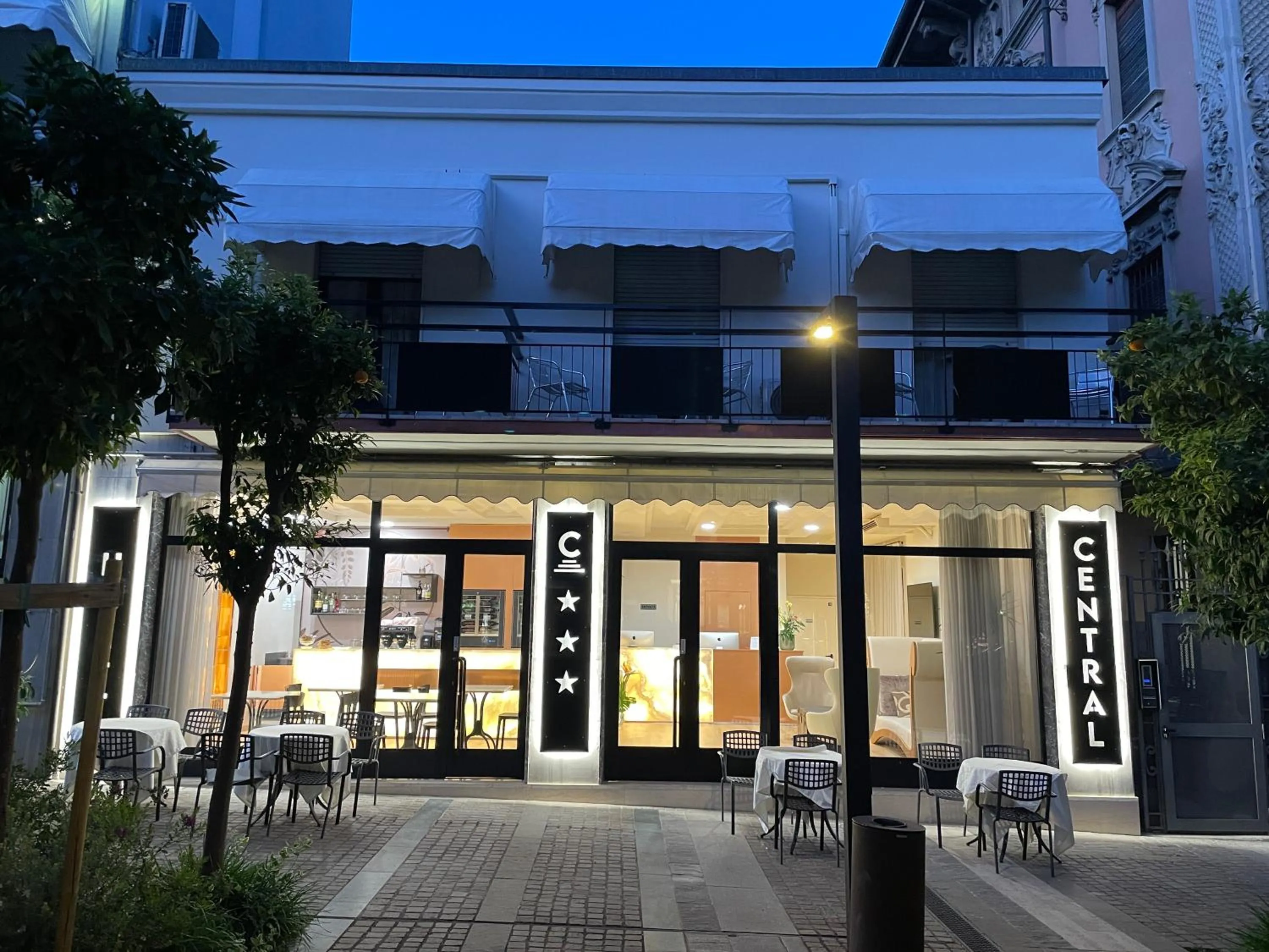 Property building in Hotel Central Giacomini