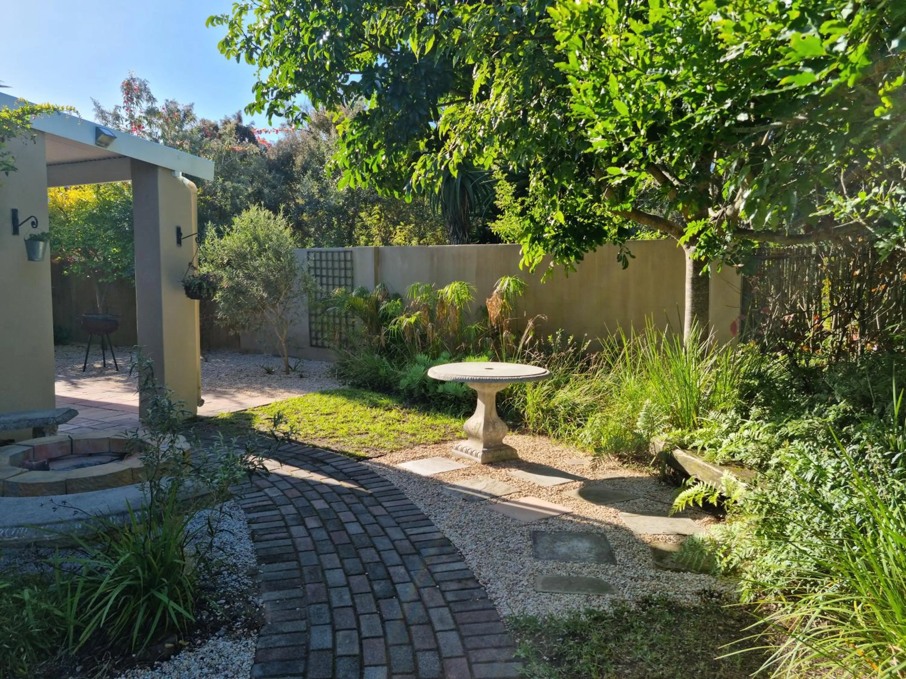 Garden in Little Louisa