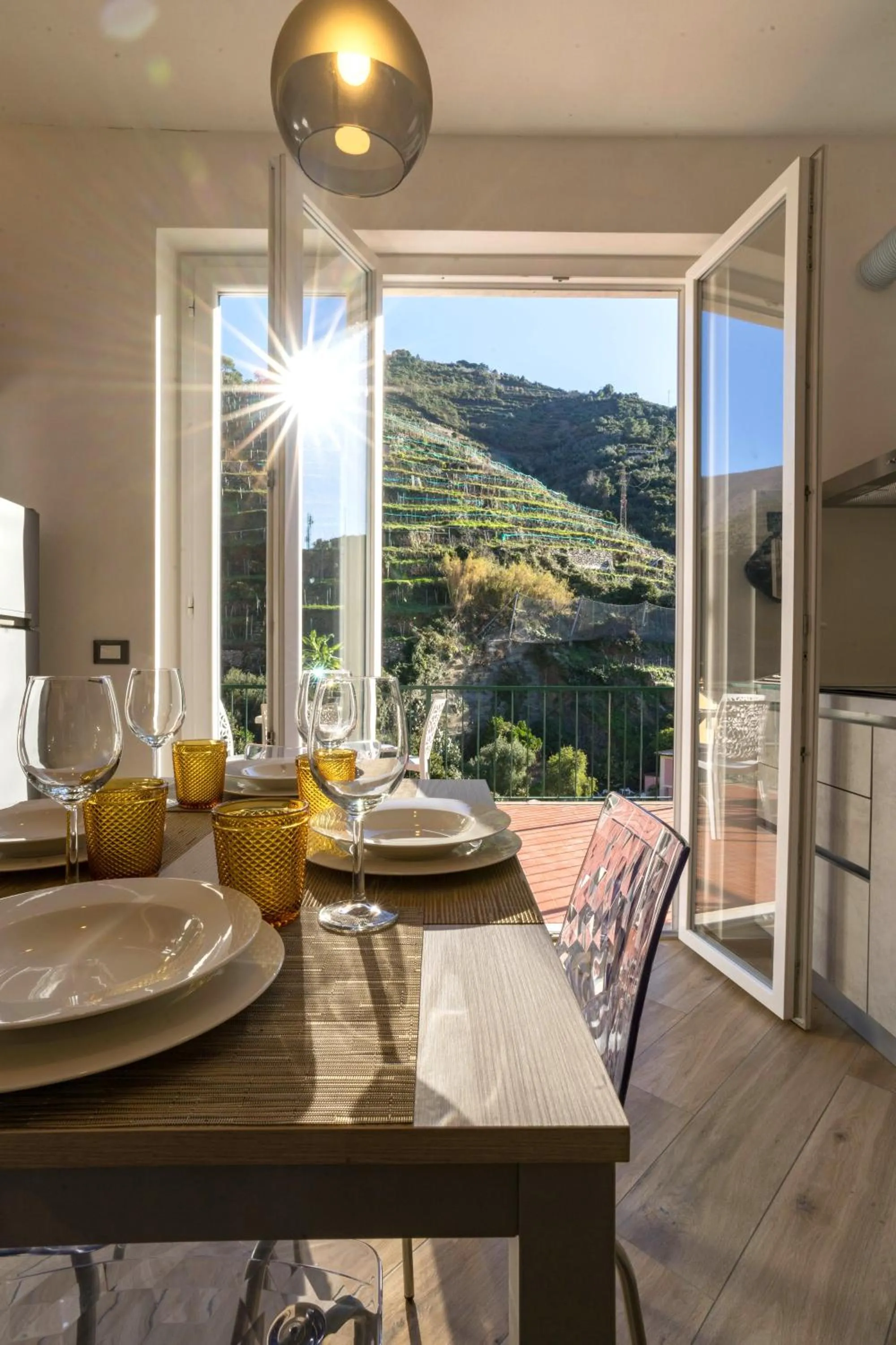 Macaia Family Apartment with AC