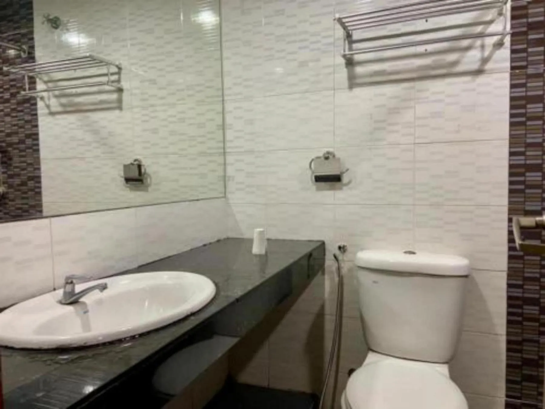 Toilet in Syaz Meridien Hotel