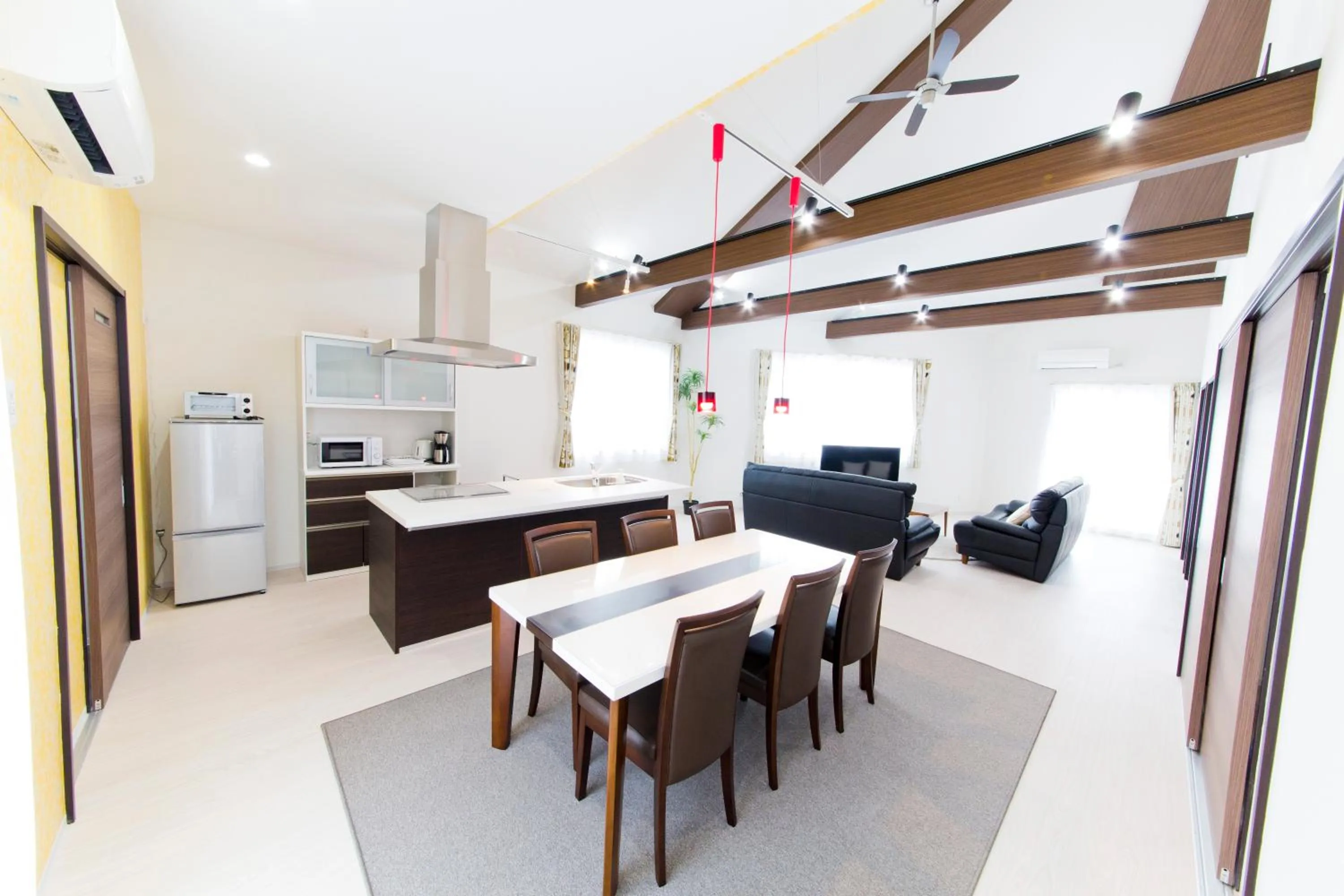 Kitchen or kitchenette in AIRAIKUHOTEL kagoshima