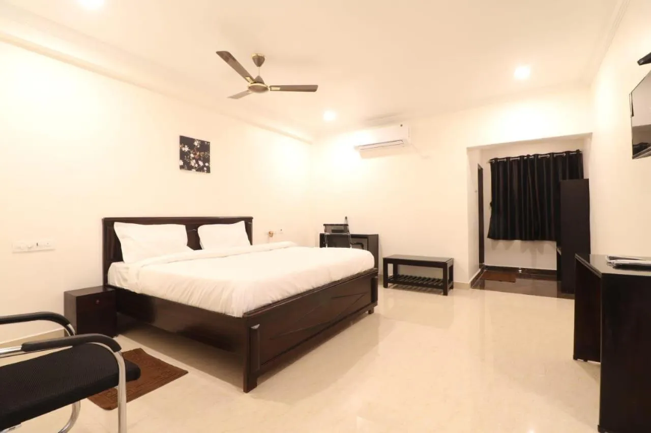 Photo of the whole room, Bed in Hotel MN Stays